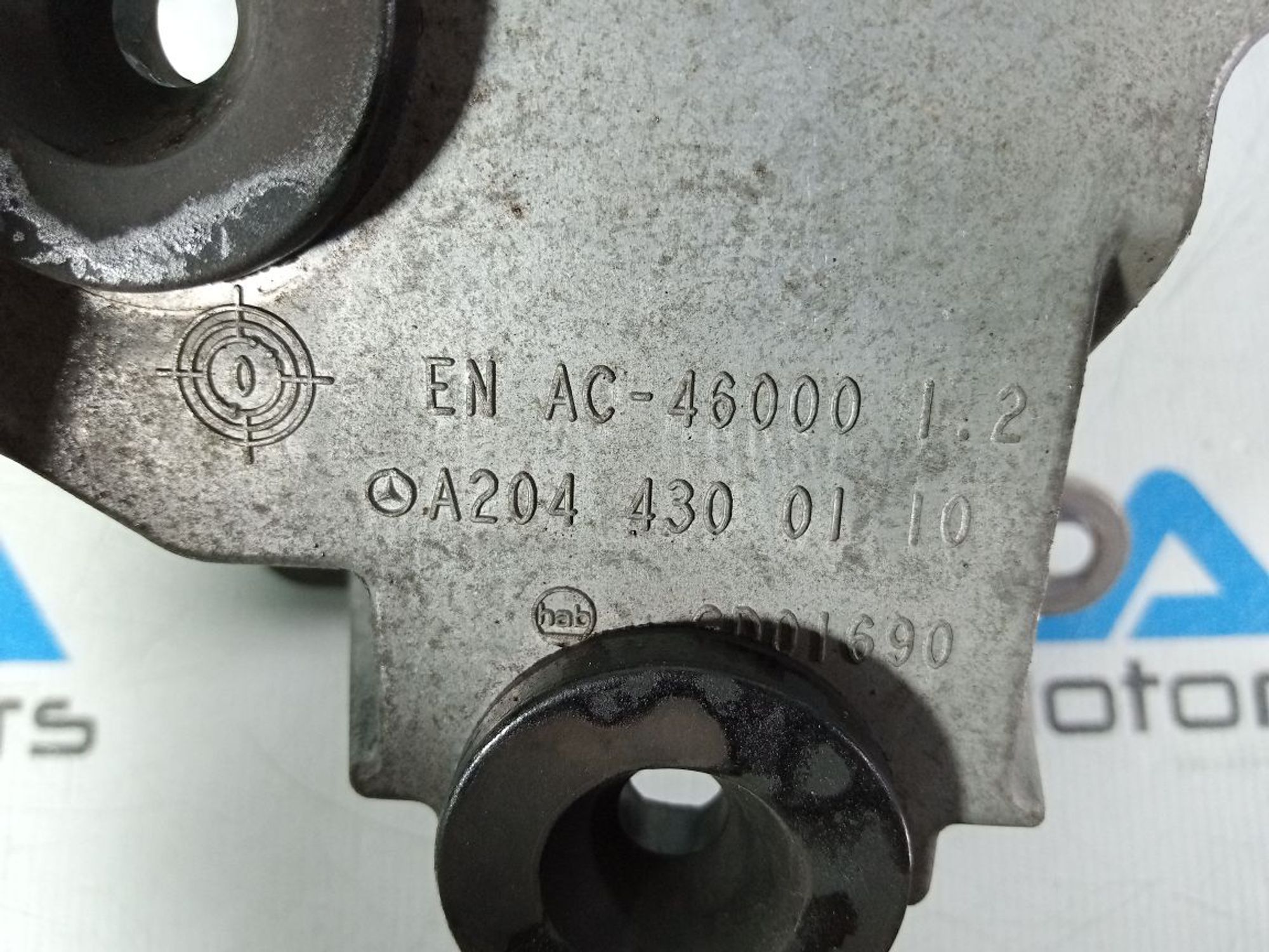 https://gcs.partsauto.market/rn-stockpro.appspot.com/thmbs/userImages/b7628e092085f1f91467af1afb6e7630/part/a21ccf0b-631f-4472-927e-ad223ccf0514_1747121468878.jpg