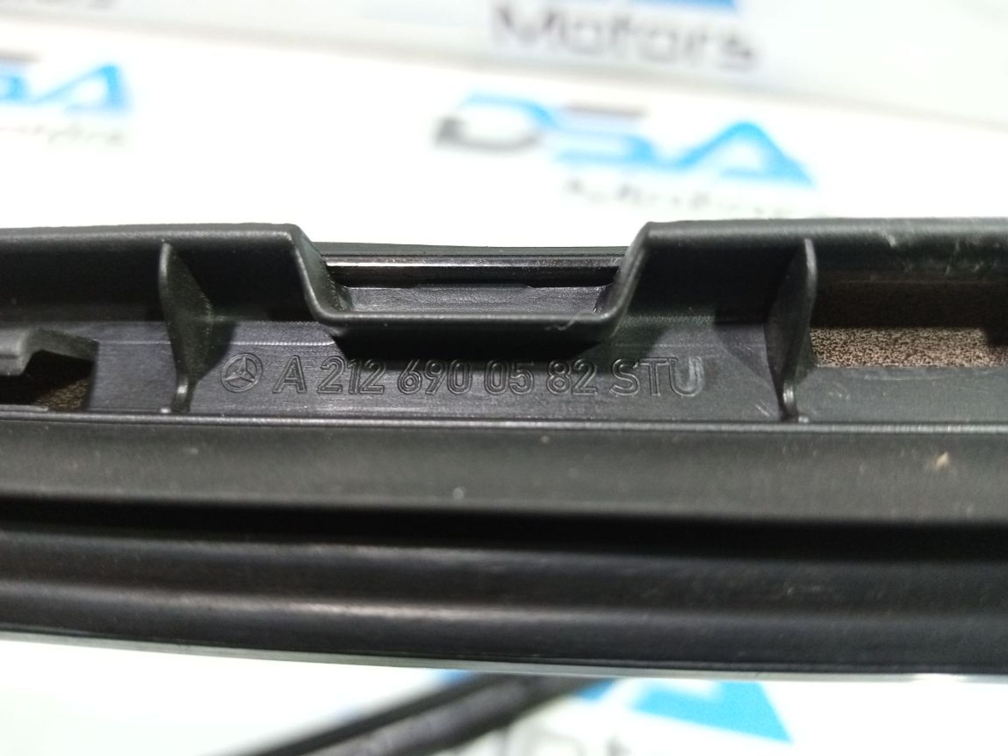 https://gcs.partsauto.market/rn-stockpro.appspot.com/thmbs/userImages/b7628e092085f1f91467af1afb6e7630/part/a2db6afd-0d27-41f4-87be-8e91dd3da8c1_1748353788599.jpg