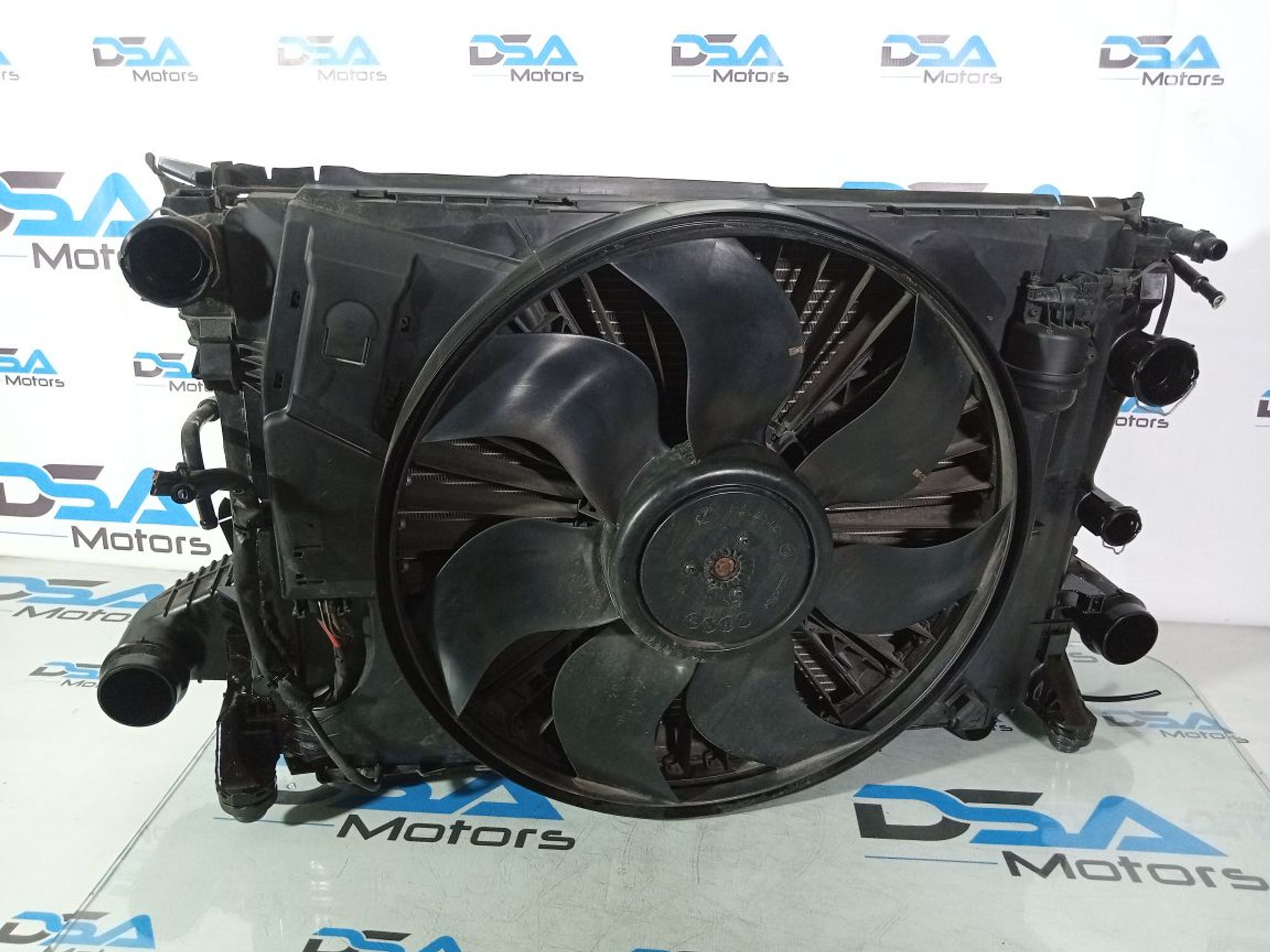 https://gcs.partsauto.market/rn-stockpro.appspot.com/thmbs/userImages/b7628e092085f1f91467af1afb6e7630/part/a394ffc2-ccb4-42ce-b9a2-4c22b00235f8_1747216089429.jpg