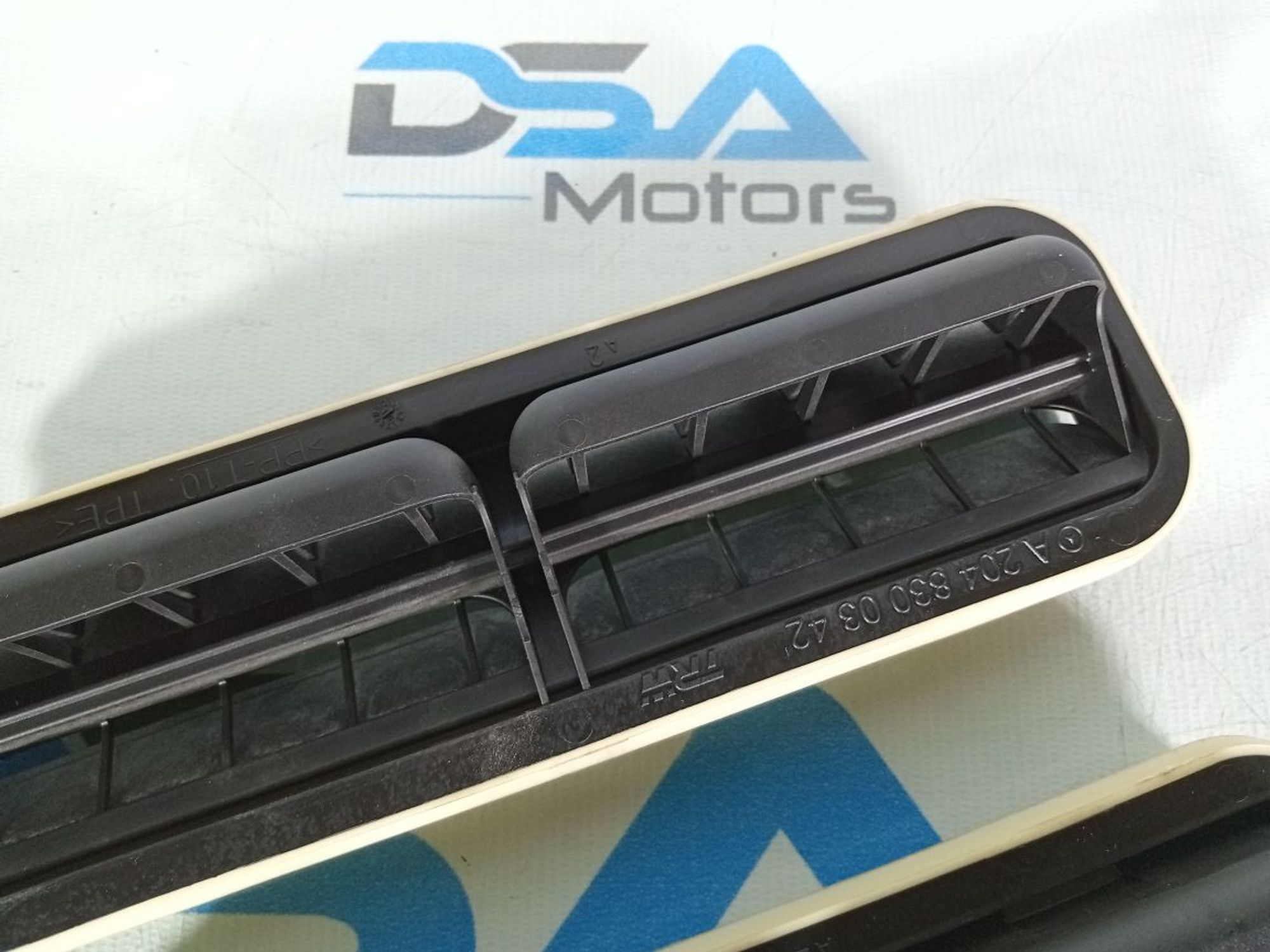 https://gcs.partsauto.market/rn-stockpro.appspot.com/thmbs/userImages/b7628e092085f1f91467af1afb6e7630/part/a3ddb51c-e4db-4b94-9b95-1047921825f5_1746958656564.jpg