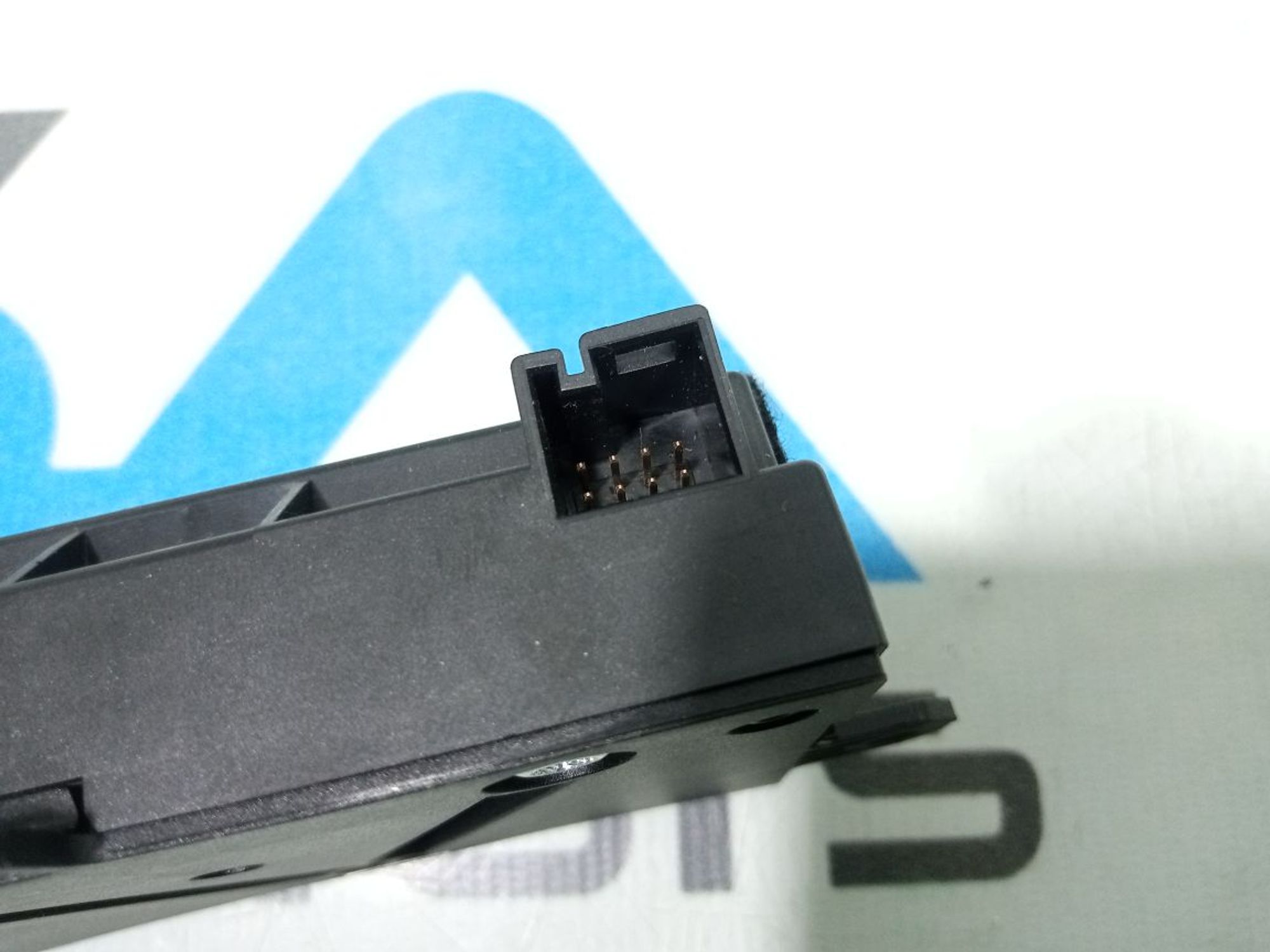 https://gcs.partsauto.market/rn-stockpro.appspot.com/thmbs/userImages/b7628e092085f1f91467af1afb6e7630/part/a41466be-063b-405c-b350-38b47f3e8a41_1748092682541.jpg
