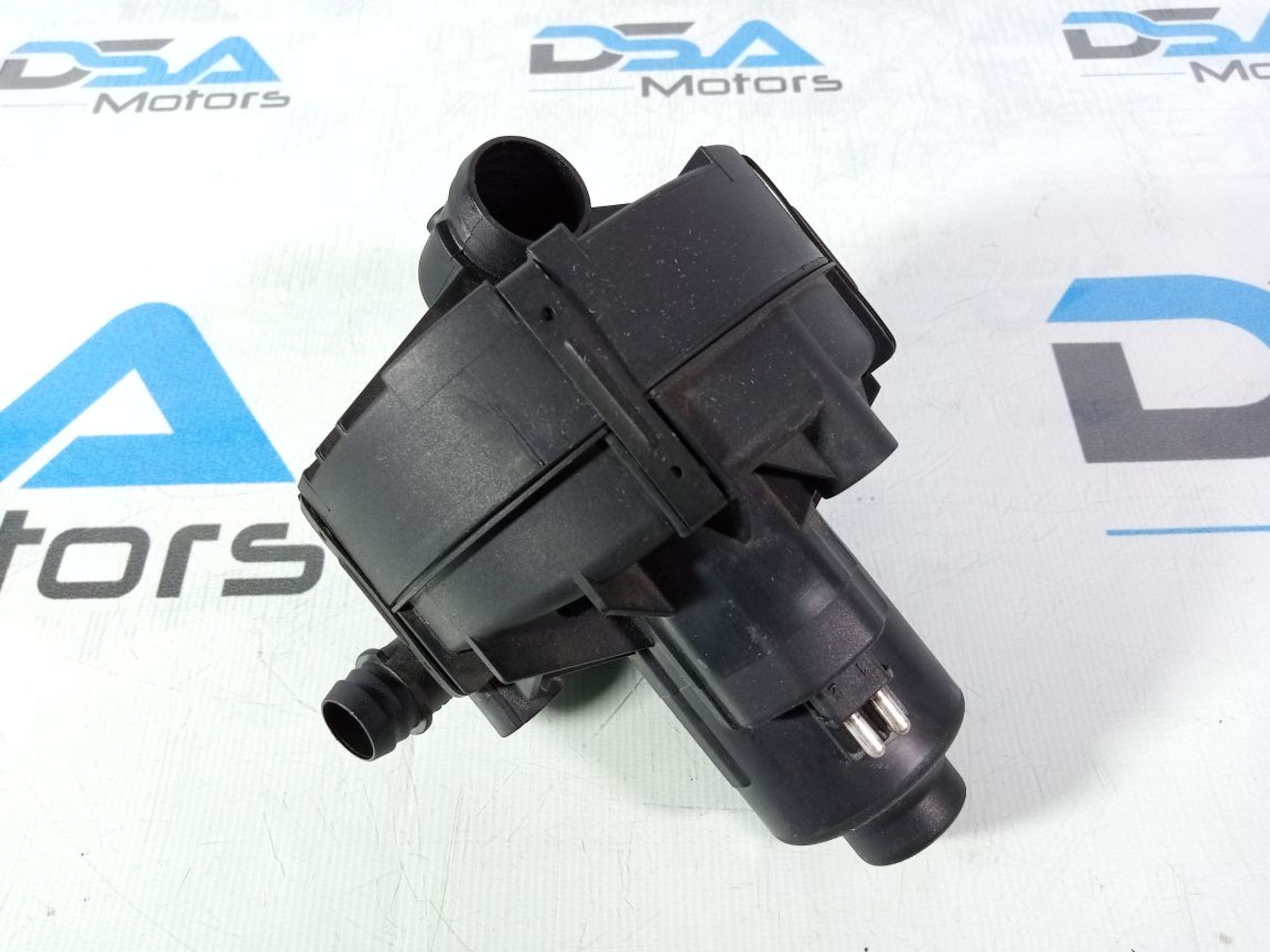 https://gcs.partsauto.market/rn-stockpro.appspot.com/thmbs/userImages/b7628e092085f1f91467af1afb6e7630/part/a4298548-702a-402e-90b6-e2faf0f24859_1741114754095.jpg