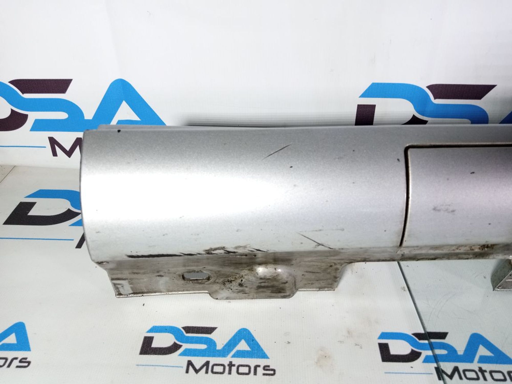 https://gcs.partsauto.market/rn-stockpro.appspot.com/thmbs/userImages/b7628e092085f1f91467af1afb6e7630/part/a4fe68e3-1648-4ba5-8d0b-84e555a56e14_1744898600201.jpg