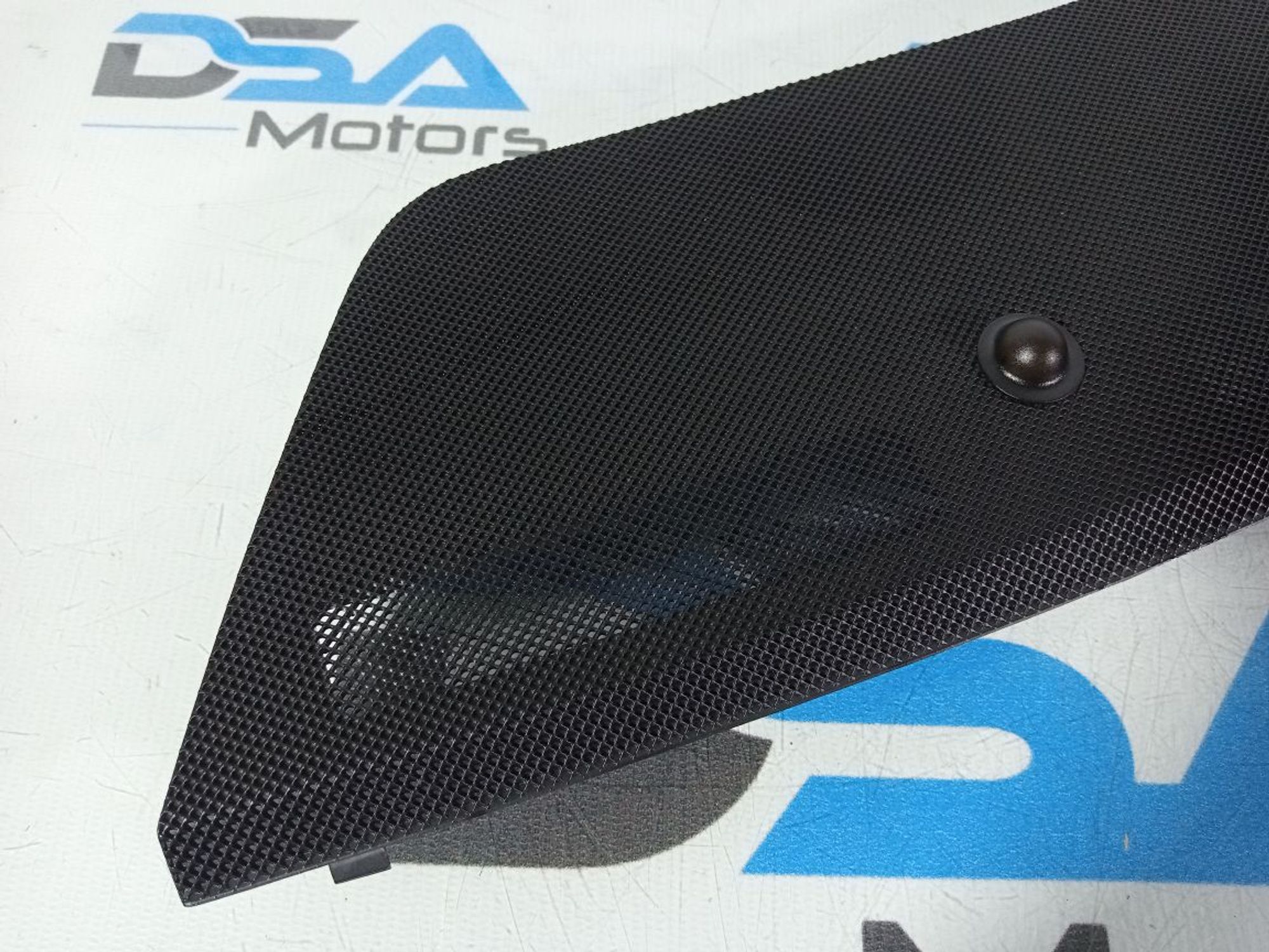 https://gcs.partsauto.market/rn-stockpro.appspot.com/thmbs/userImages/b7628e092085f1f91467af1afb6e7630/part/a5352fd7-d4f9-4328-add7-a00a83929f0b_1747662503304.jpg
