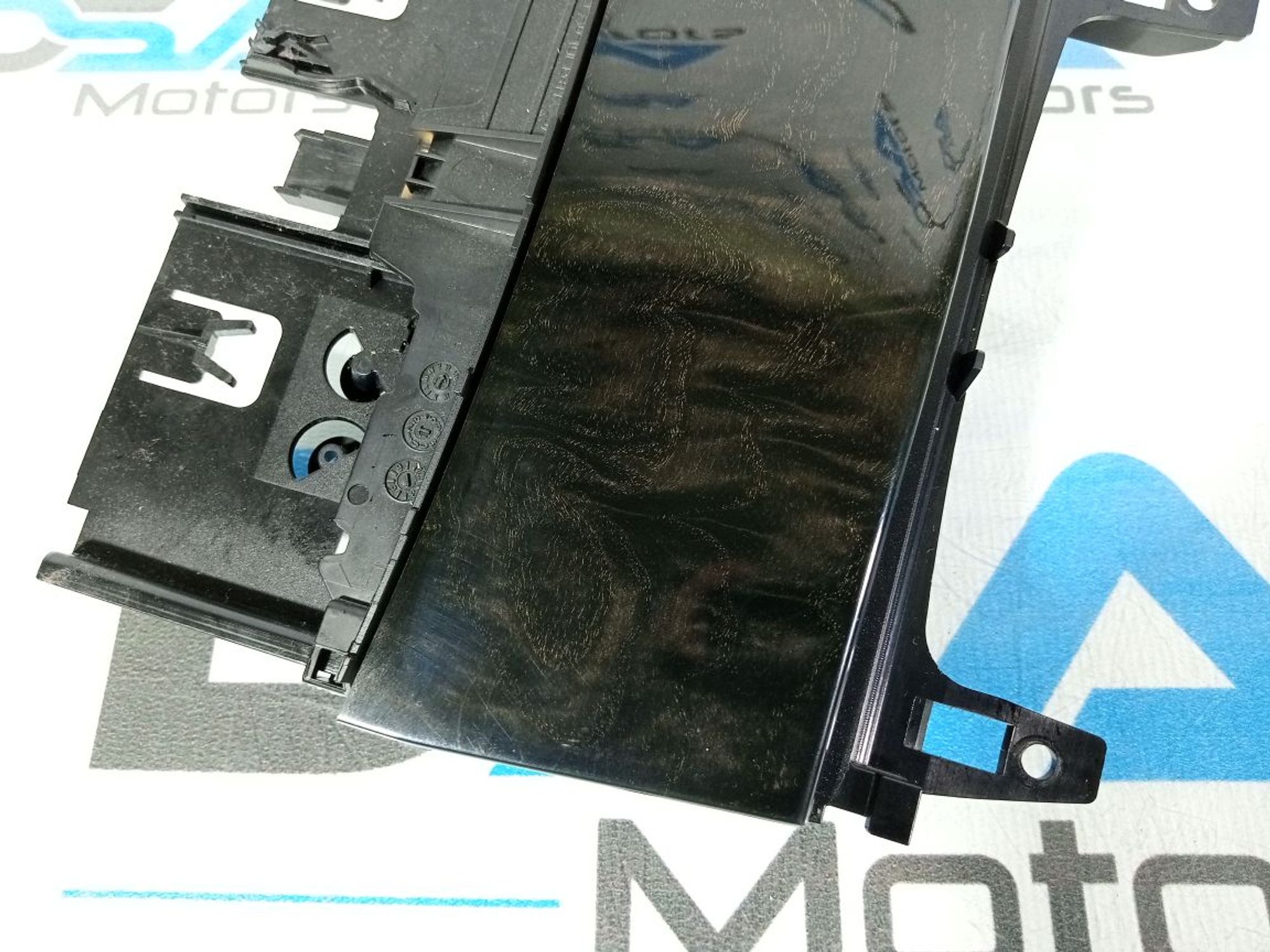https://gcs.partsauto.market/rn-stockpro.appspot.com/thmbs/userImages/b7628e092085f1f91467af1afb6e7630/part/a55ba769-19e3-4575-9c28-529a59dce75b_1747740653307.jpg