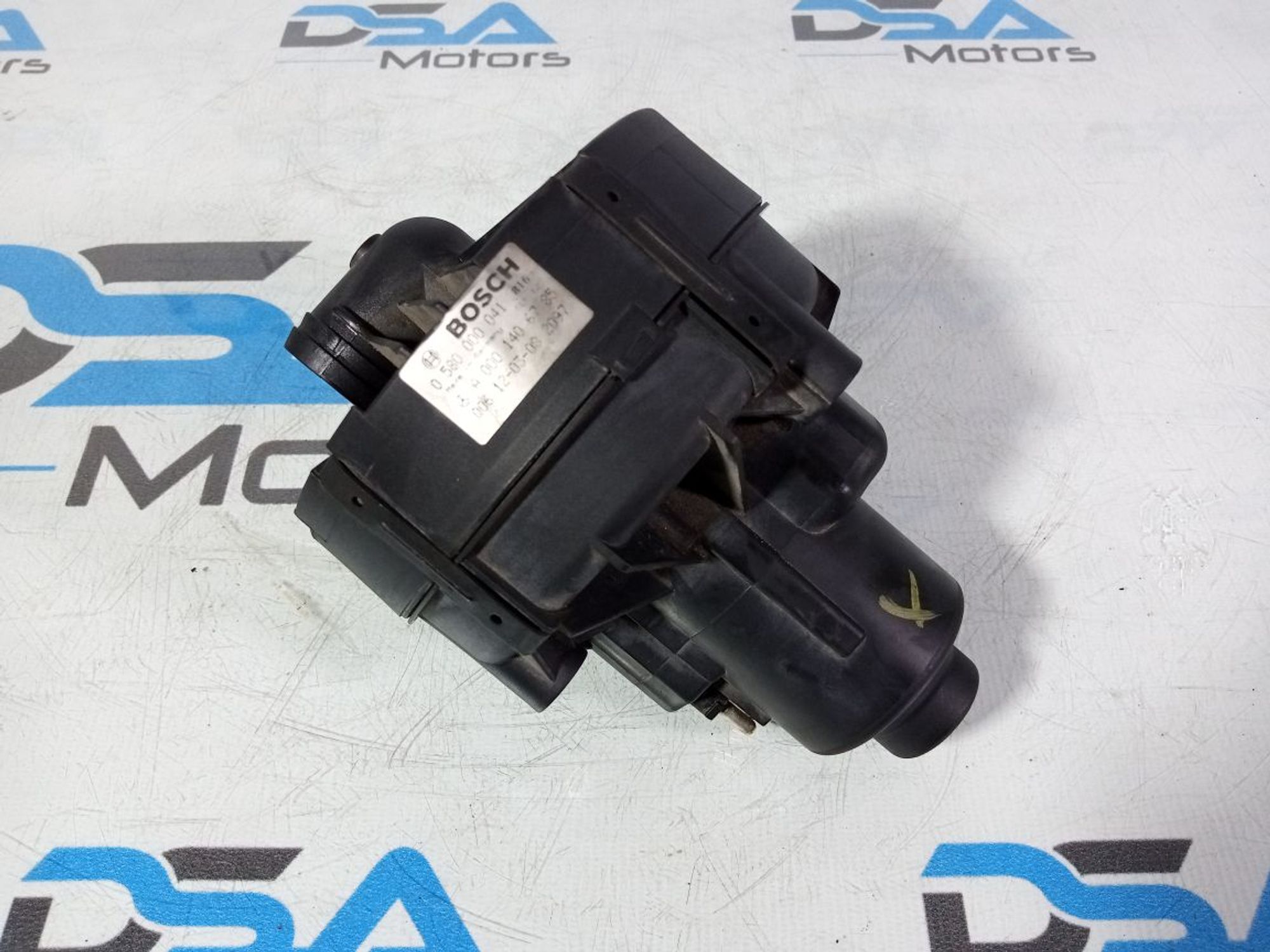 https://gcs.partsauto.market/rn-stockpro.appspot.com/thmbs/userImages/b7628e092085f1f91467af1afb6e7630/part/a5858bab-4438-45af-85e9-5a39ffc7a5a7_1747629988094.jpg