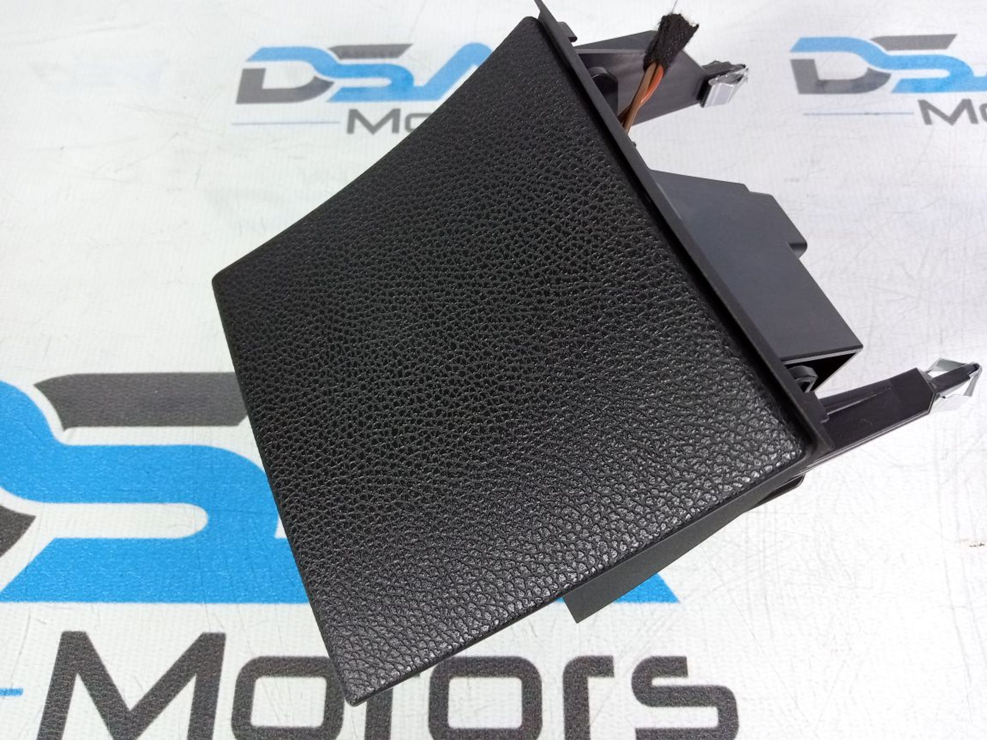 https://gcs.partsauto.market/rn-stockpro.appspot.com/thmbs/userImages/b7628e092085f1f91467af1afb6e7630/part/a61085c9-a32e-44aa-aa8a-ea8abbaa8ff0_1745996411527.jpg