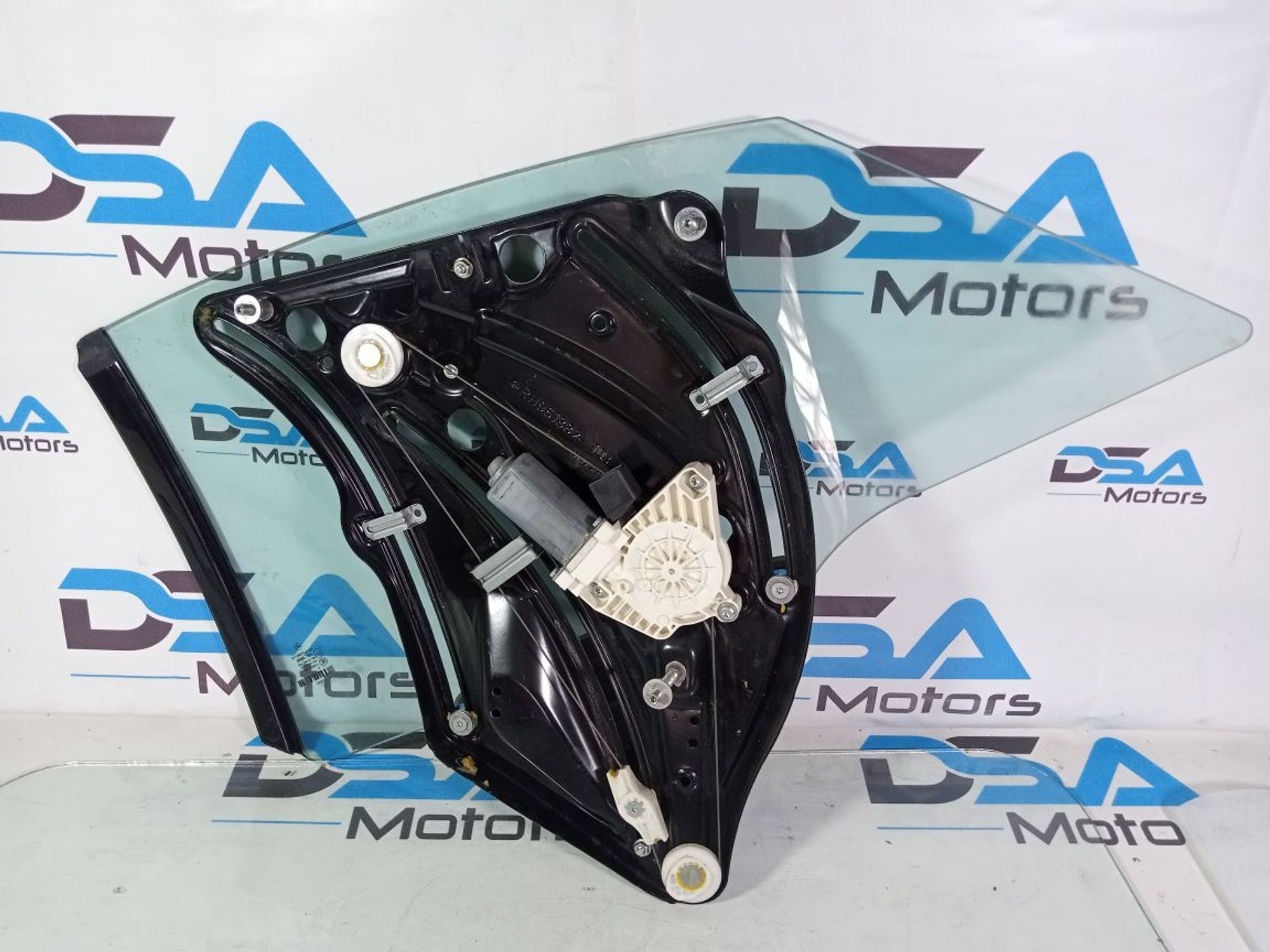 https://gcs.partsauto.market/rn-stockpro.appspot.com/thmbs/userImages/b7628e092085f1f91467af1afb6e7630/part/a6142d4d-2b4c-42f5-9677-6d2b749ca9b5_1743065505369.jpg