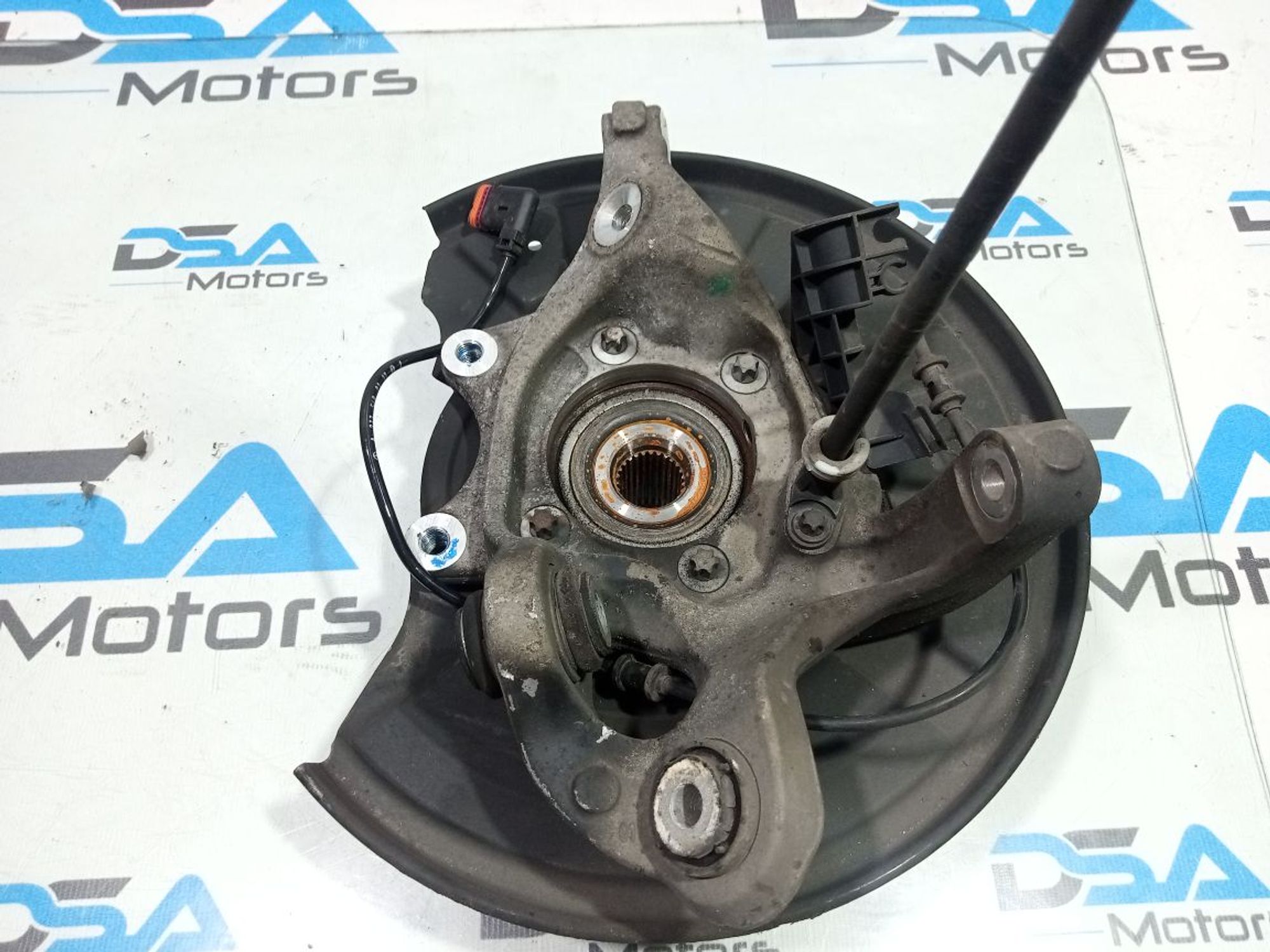 https://gcs.partsauto.market/rn-stockpro.appspot.com/thmbs/userImages/b7628e092085f1f91467af1afb6e7630/part/a636f797-fb60-499b-be46-79a6e3f37075_1748894851790.jpg