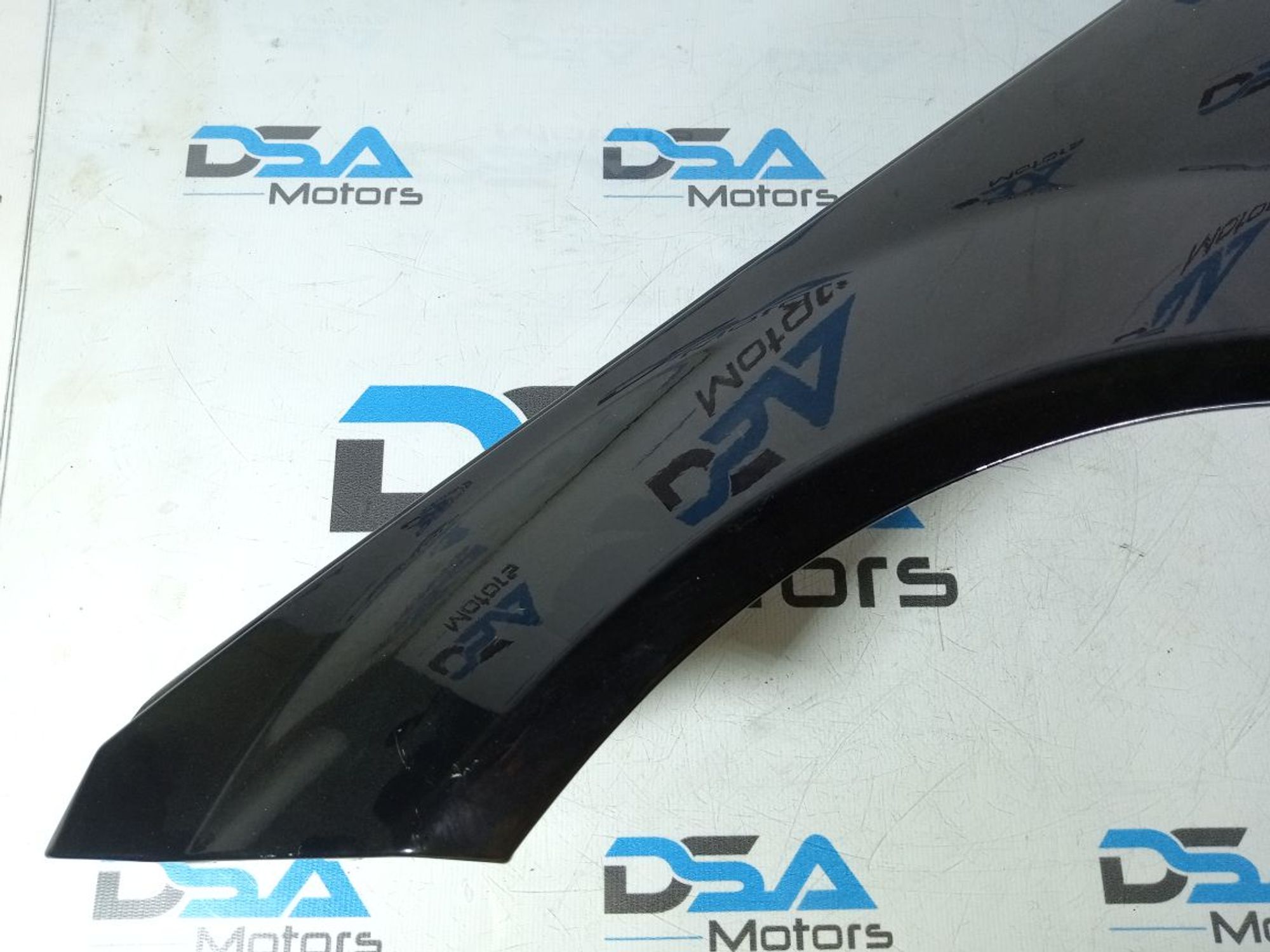 https://gcs.partsauto.market/rn-stockpro.appspot.com/thmbs/userImages/b7628e092085f1f91467af1afb6e7630/part/a691e97c-63ee-4b85-bcbf-1c5936ddcba6_1746168756856.jpg