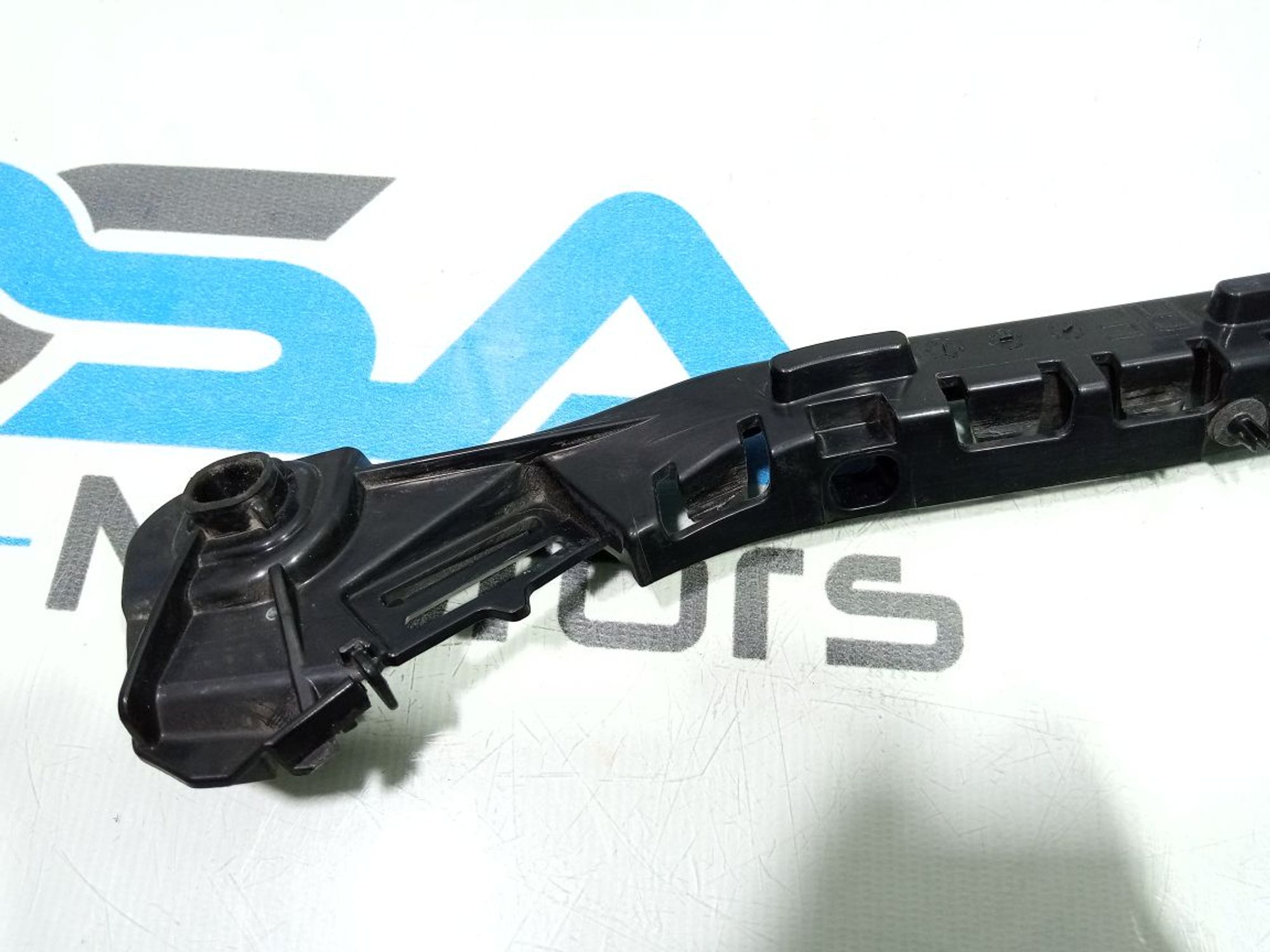 https://gcs.partsauto.market/rn-stockpro.appspot.com/thmbs/userImages/b7628e092085f1f91467af1afb6e7630/part/a7c6883b-8324-4157-b313-180706941524_1748107052518.jpg