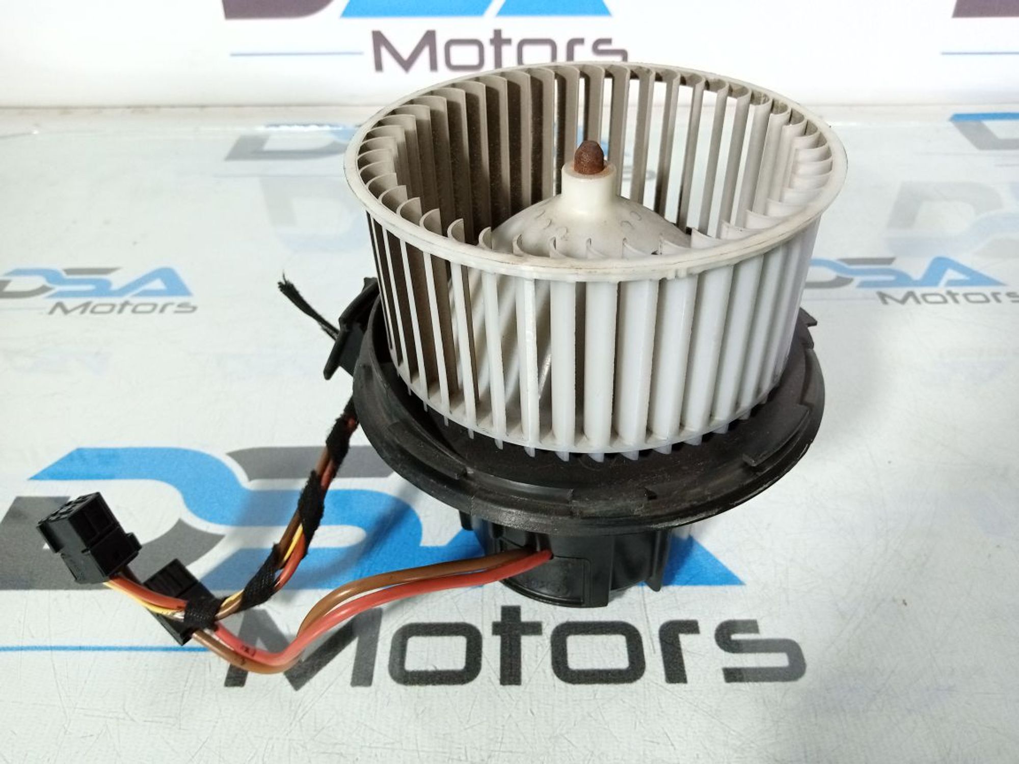 https://gcs.partsauto.market/rn-stockpro.appspot.com/thmbs/userImages/b7628e092085f1f91467af1afb6e7630/part/ae30f60b-dcec-4696-888c-5b0c8678d1bb_1747336276407.jpg