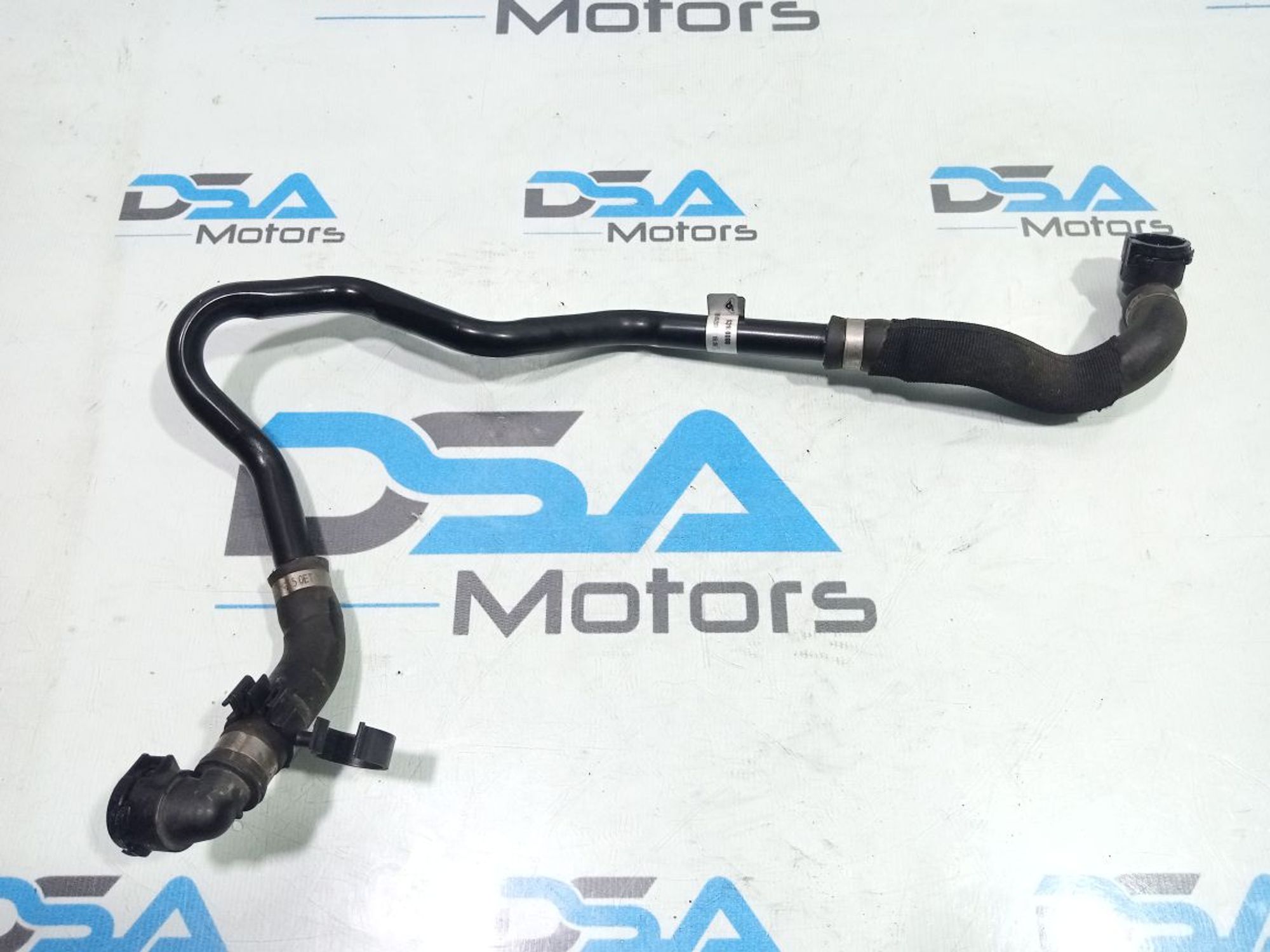 https://gcs.partsauto.market/rn-stockpro.appspot.com/thmbs/userImages/b7628e092085f1f91467af1afb6e7630/part/ae68b43f-4f55-44b3-ae5c-ab5bd9053350_1748890443004.jpg