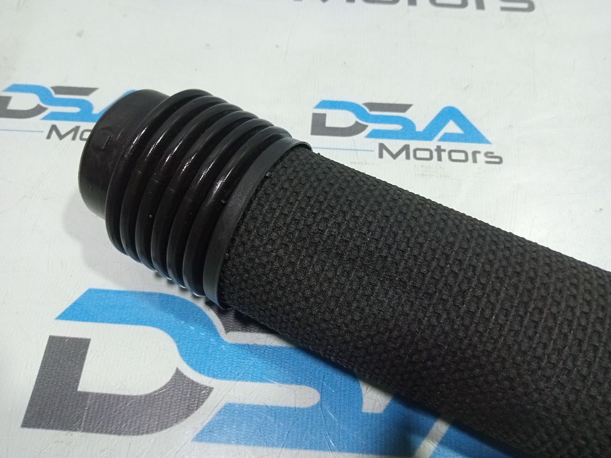 https://gcs.partsauto.market/rn-stockpro.appspot.com/thmbs/userImages/b7628e092085f1f91467af1afb6e7630/part/aedc09c6-537f-4cc5-87be-f54477e25ca6_1748614586869.jpg
