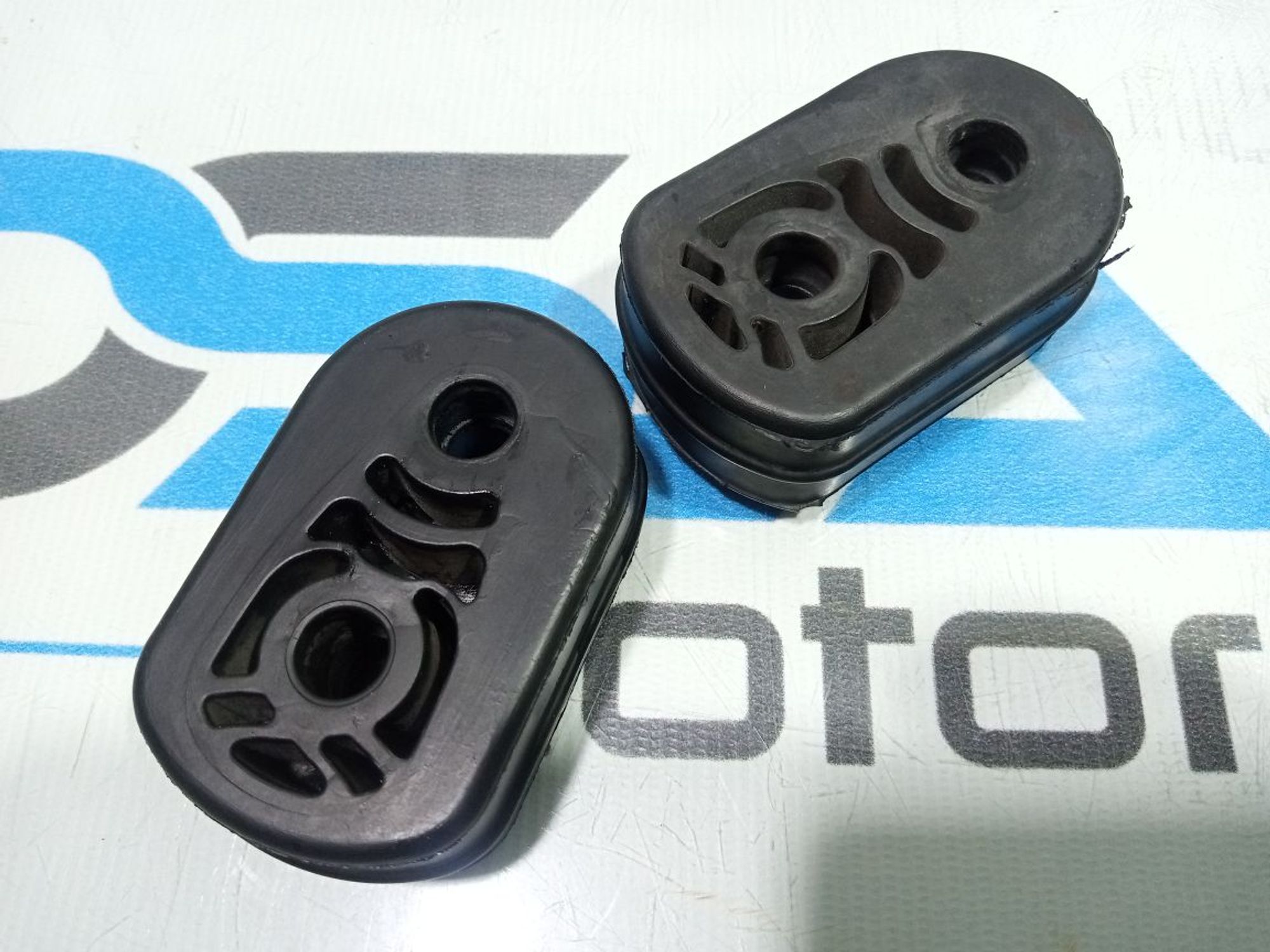 https://gcs.partsauto.market/rn-stockpro.appspot.com/thmbs/userImages/b7628e092085f1f91467af1afb6e7630/part/af4ed3c3-b65d-4d3b-8987-2bab835eeb55_1747848465667.jpg