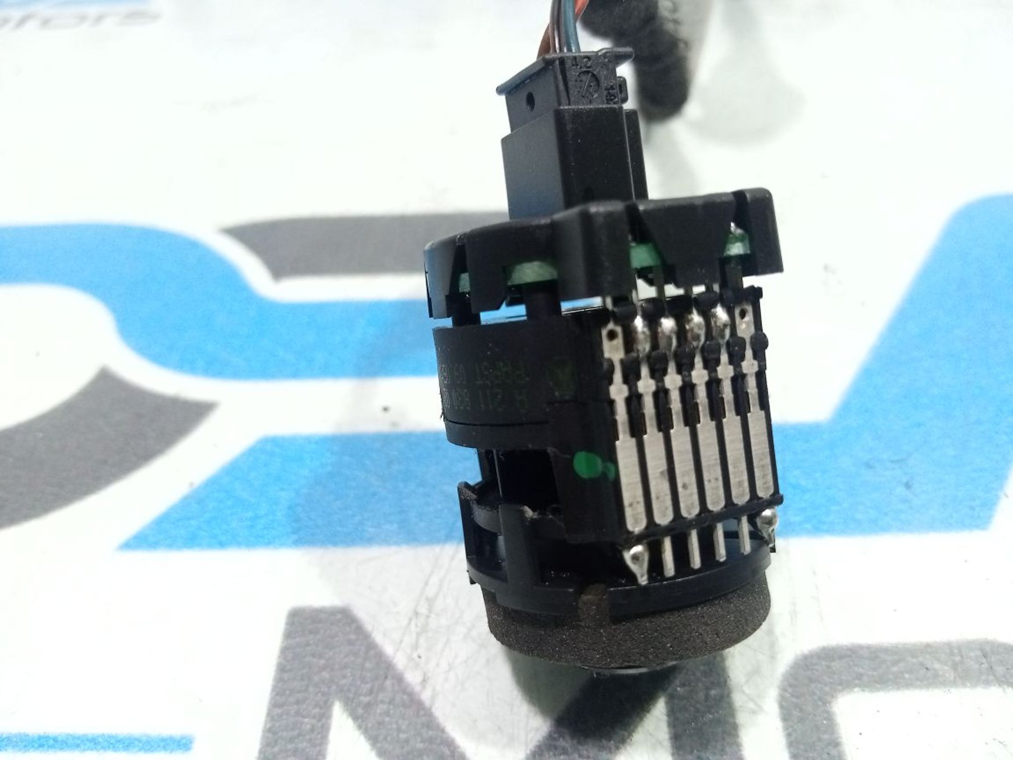 https://gcs.partsauto.market/rn-stockpro.appspot.com/thmbs/userImages/b7628e092085f1f91467af1afb6e7630/part/af76589b-3312-4075-ba3d-69a9ea2ce4f2_1748887683957.jpg