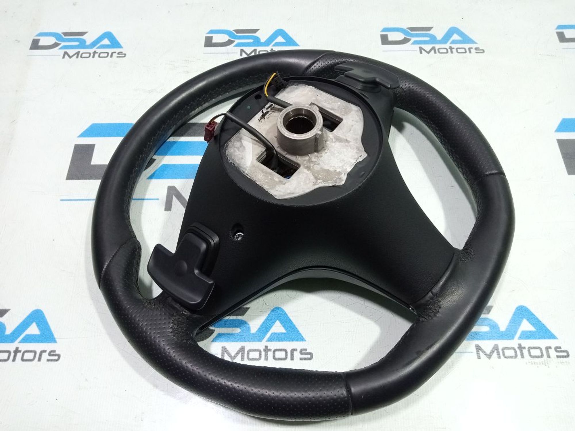 https://gcs.partsauto.market/rn-stockpro.appspot.com/thmbs/userImages/b7628e092085f1f91467af1afb6e7630/part/afd29cf9-0dbb-4dab-885a-0b3dac00bff0_1748613455552.jpg