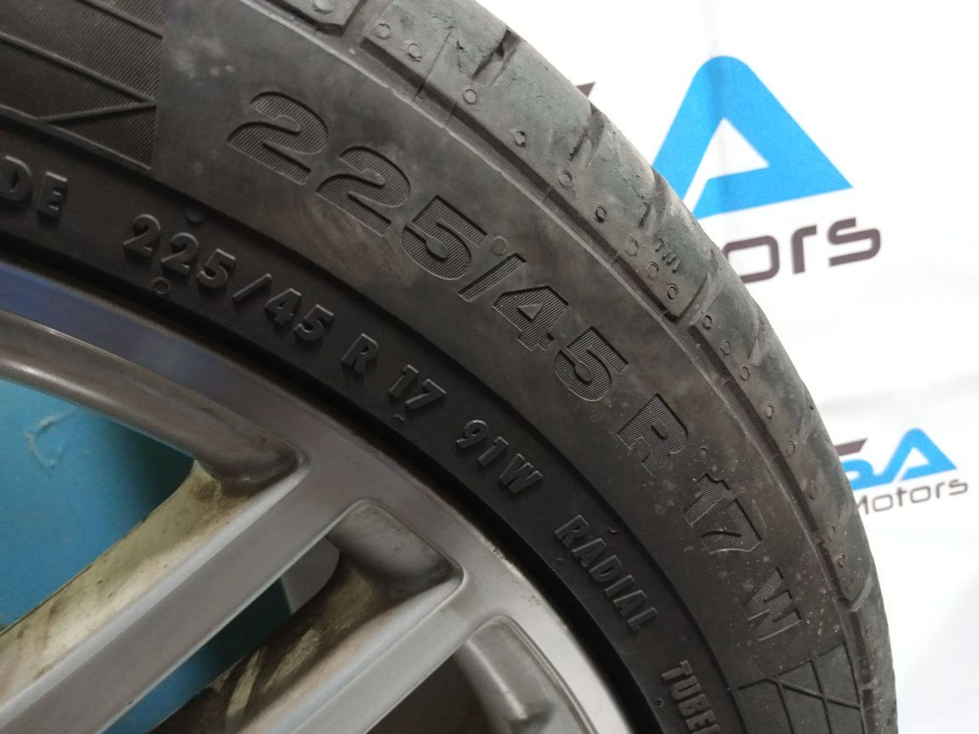 https://gcs.partsauto.market/rn-stockpro.appspot.com/thmbs/userImages/b7628e092085f1f91467af1afb6e7630/part/b1781052-13b4-41d2-a254-c566eb2b714e_1747763032959.jpg