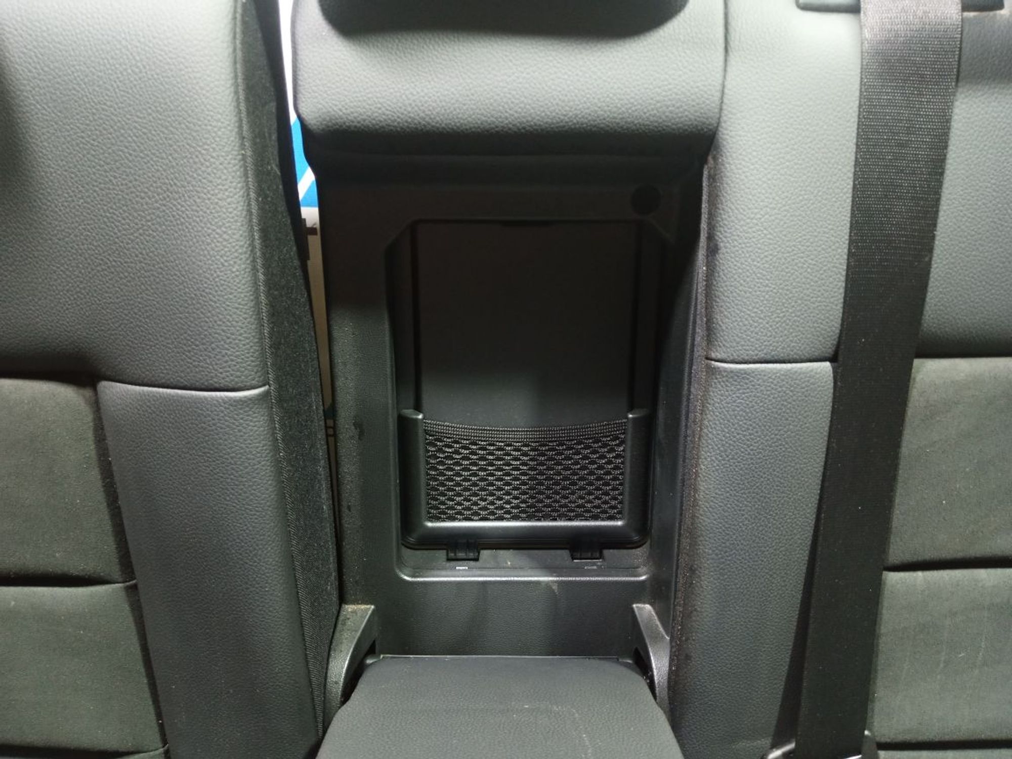 https://gcs.partsauto.market/rn-stockpro.appspot.com/thmbs/userImages/b7628e092085f1f91467af1afb6e7630/part/b2470d12-4e85-4bae-9047-8bf4974c7752_1748352944249.jpg