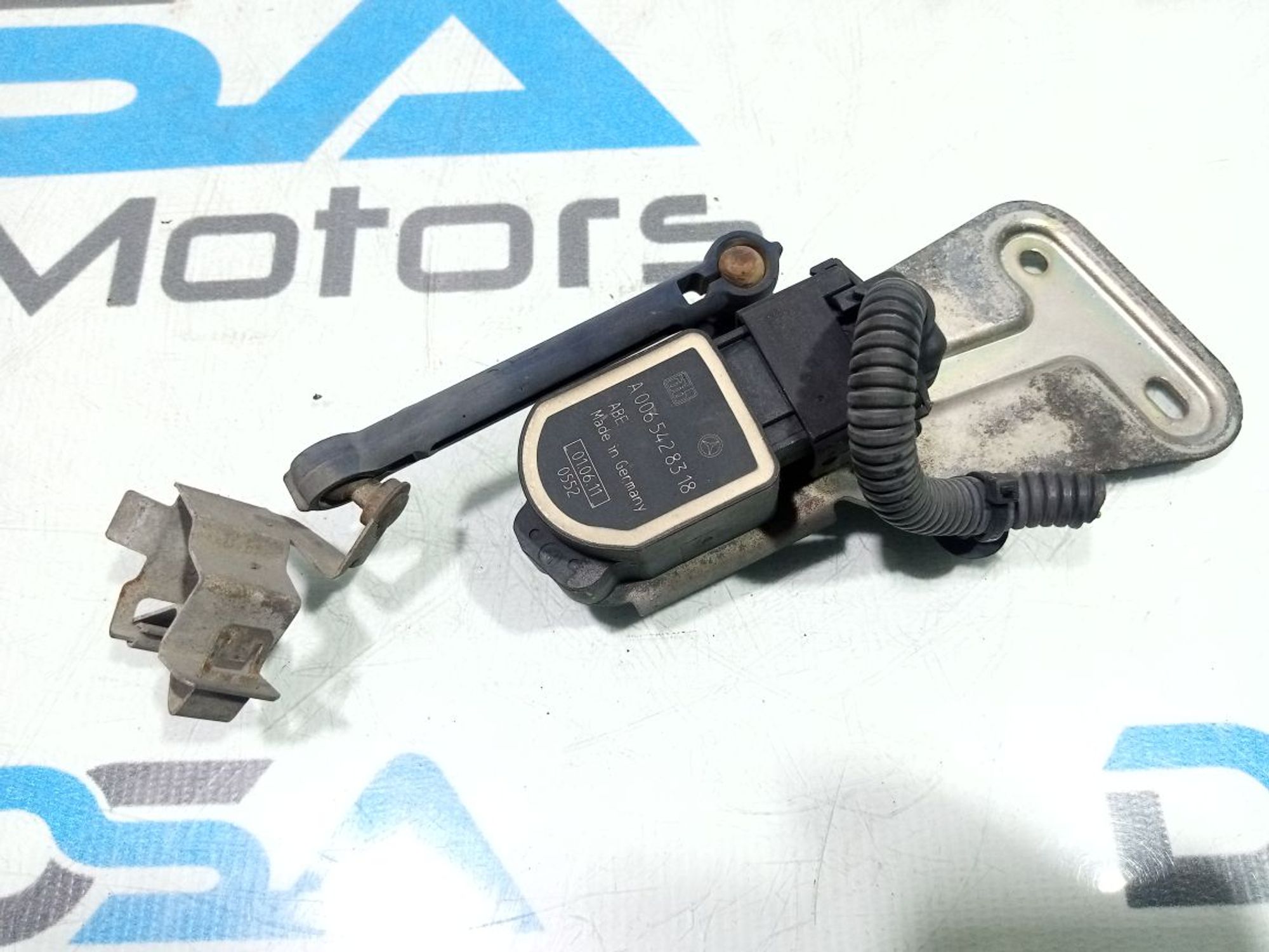 https://gcs.partsauto.market/rn-stockpro.appspot.com/thmbs/userImages/b7628e092085f1f91467af1afb6e7630/part/b30145ef-af4a-46e9-bdf4-d4dbbc4ee84c_1748894655166.jpg