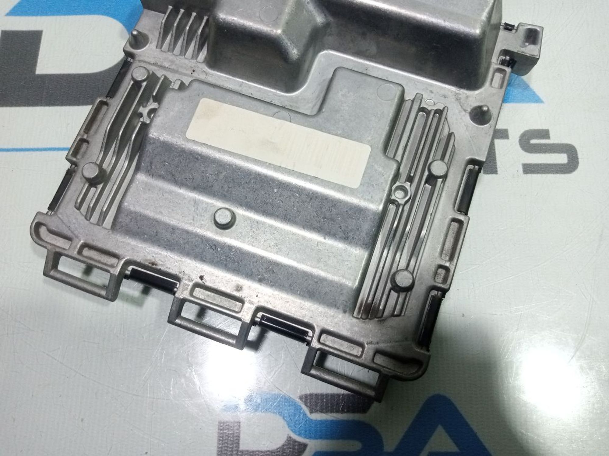 https://gcs.partsauto.market/rn-stockpro.appspot.com/thmbs/userImages/b7628e092085f1f91467af1afb6e7630/part/b35f9204-86f0-4c52-bcc4-f21cdbd3c2cd_1748282104119.jpg