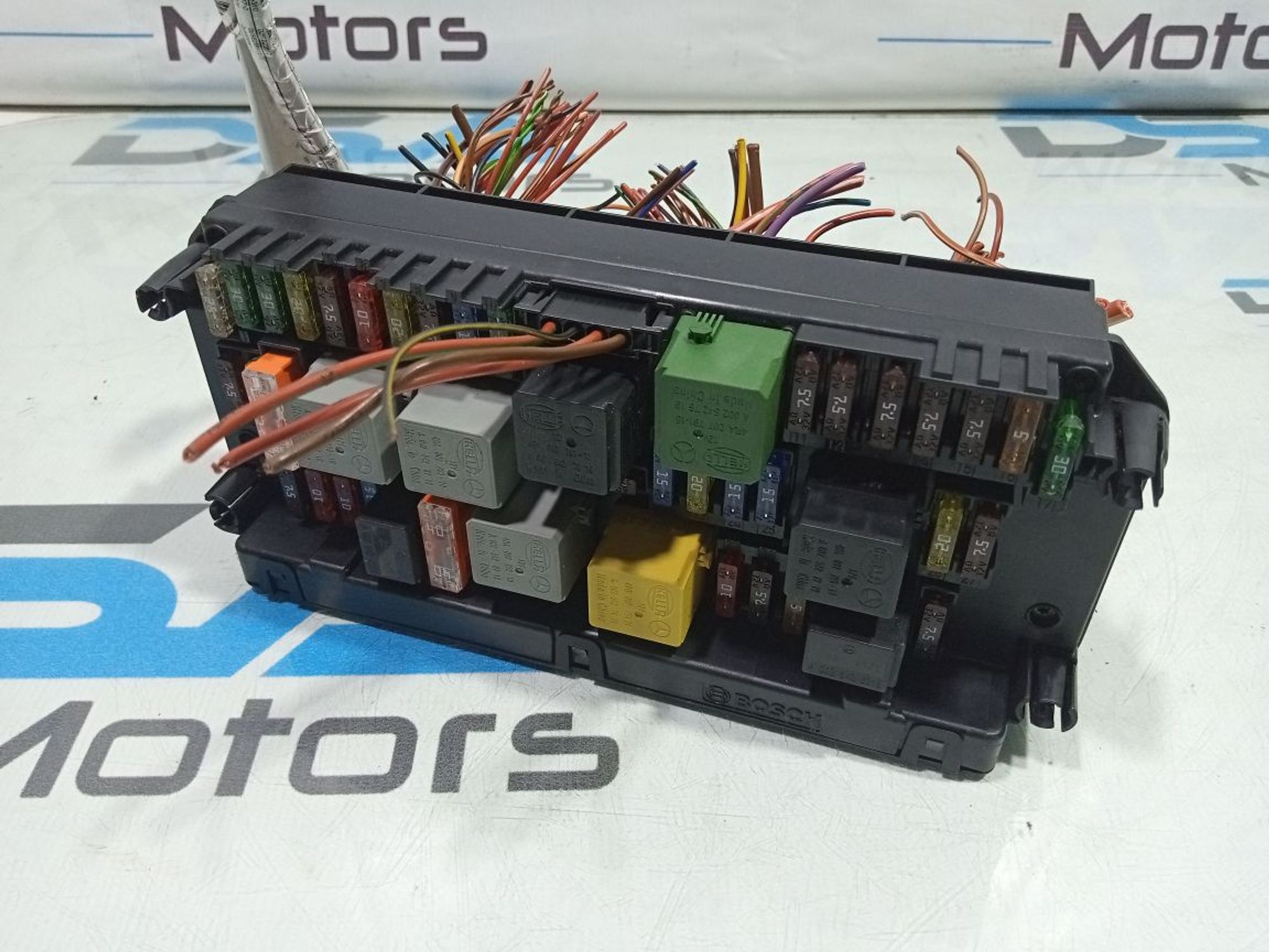 https://gcs.partsauto.market/rn-stockpro.appspot.com/thmbs/userImages/b7628e092085f1f91467af1afb6e7630/part/b617b762-1601-45c5-a972-e858e8b3ca57_1748279471140.jpg