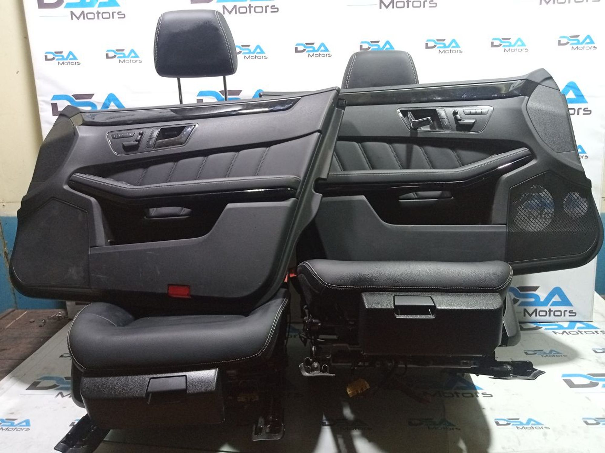 https://gcs.partsauto.market/rn-stockpro.appspot.com/thmbs/userImages/b7628e092085f1f91467af1afb6e7630/part/b75ec65e-ad42-420b-80fc-a6ef2f5ce3c0_1748924830033.jpg