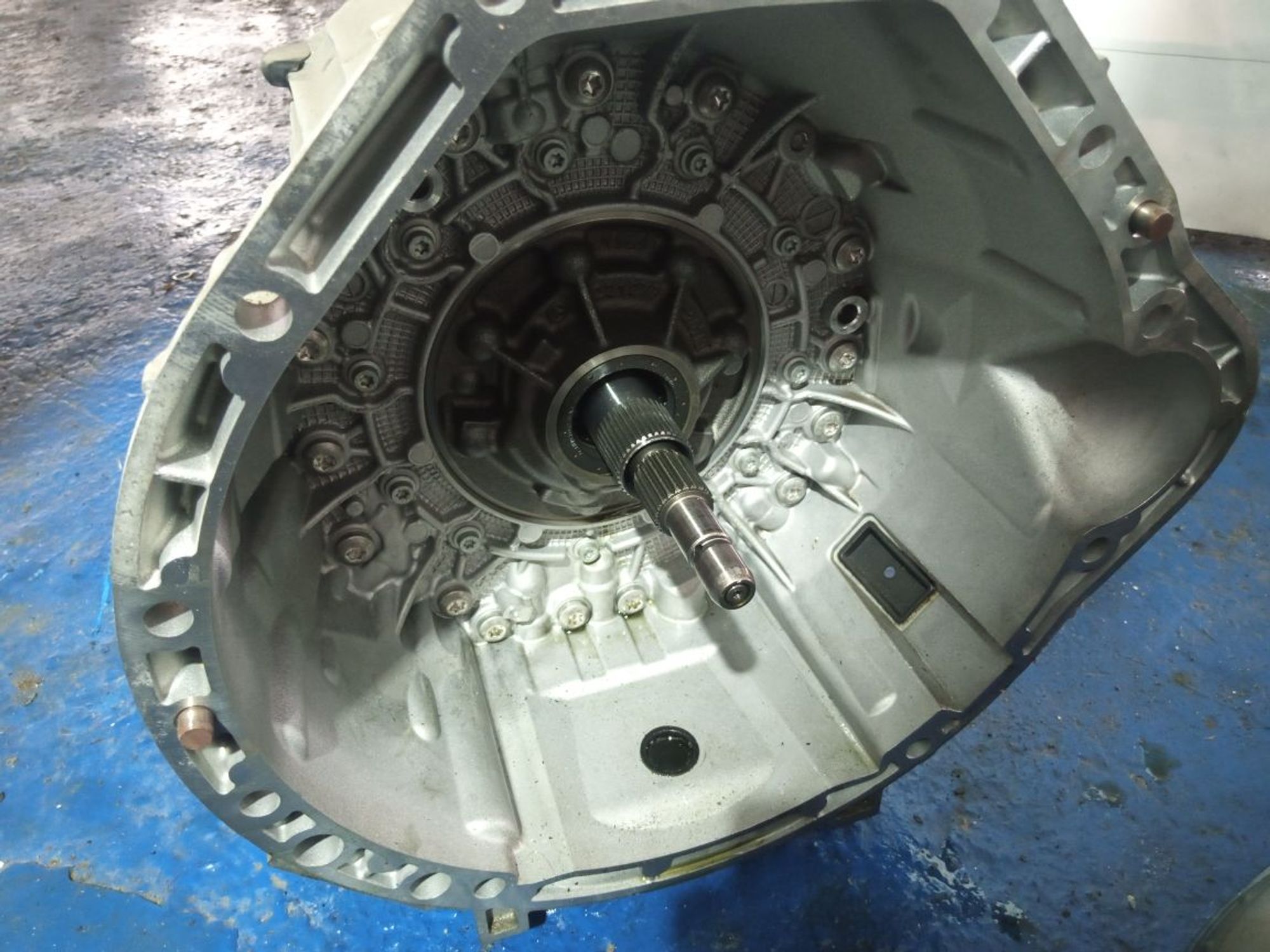 https://gcs.partsauto.market/rn-stockpro.appspot.com/thmbs/userImages/b7628e092085f1f91467af1afb6e7630/part/b7dd07f1-6f58-494b-ba49-5451e78b8774_1749019160459.jpg