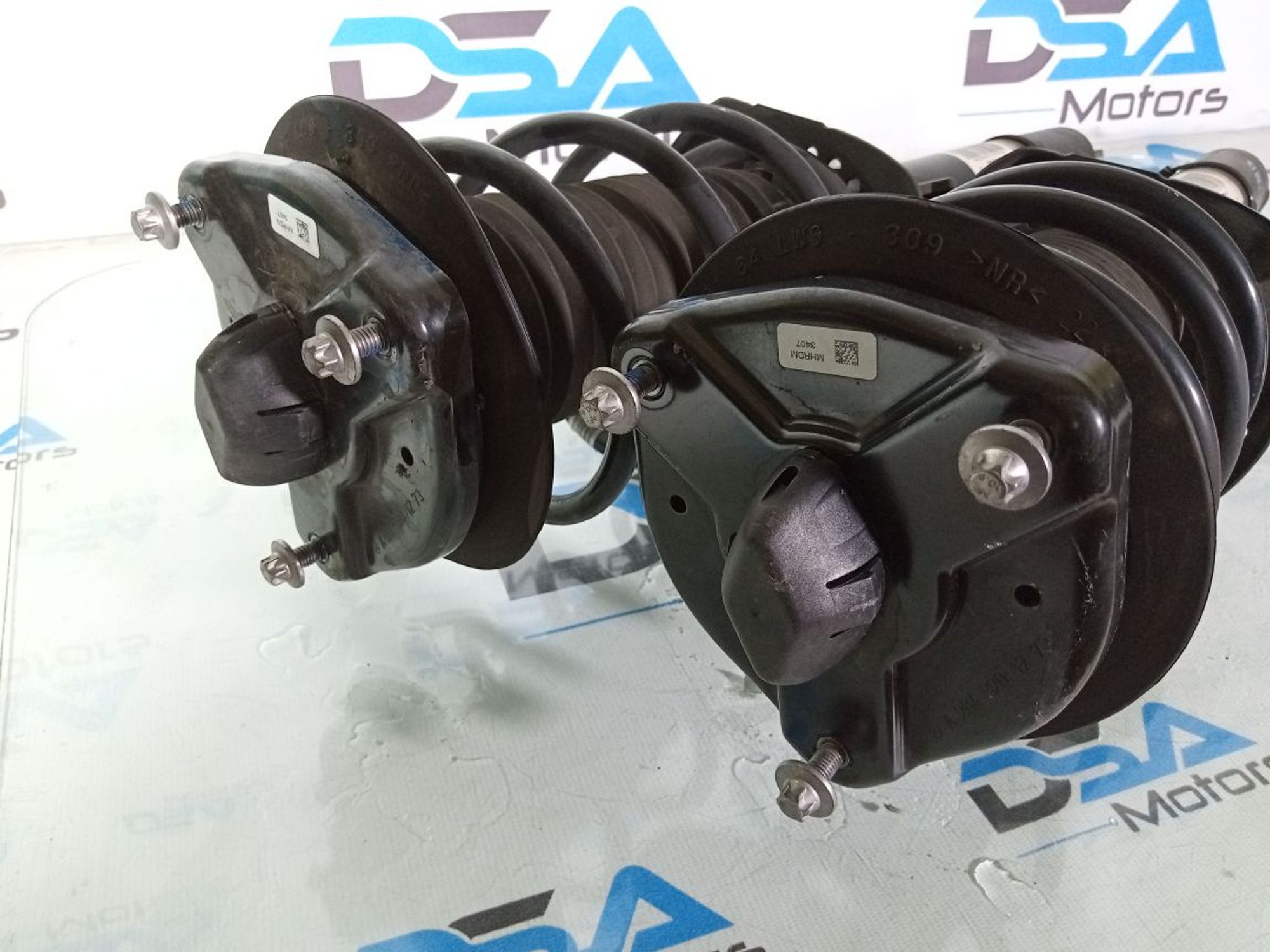 https://gcs.partsauto.market/rn-stockpro.appspot.com/thmbs/userImages/b7628e092085f1f91467af1afb6e7630/part/b885444d-564c-4f02-bfc2-1d9c9cafebea_1747395761620.jpg