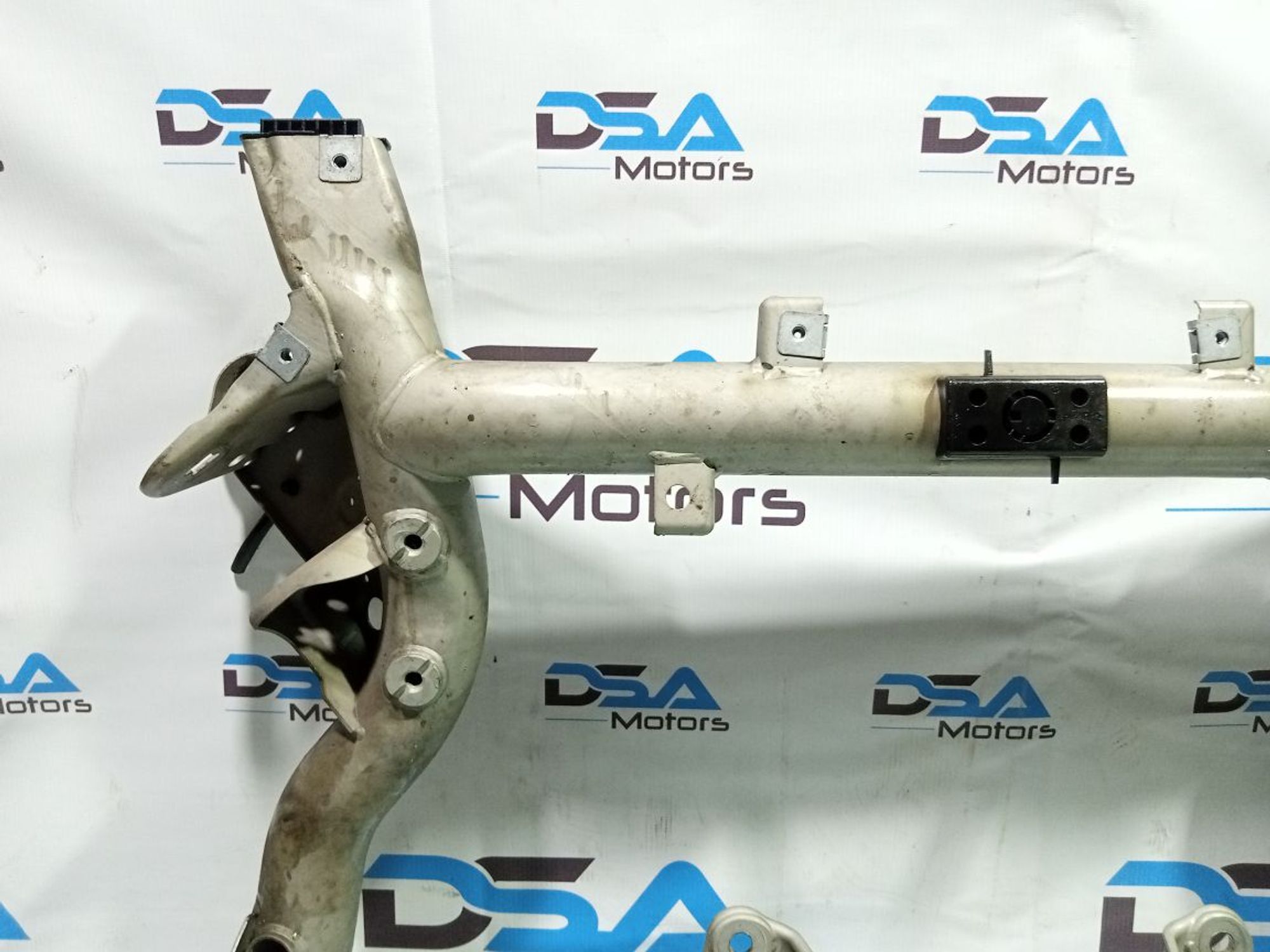 https://gcs.partsauto.market/rn-stockpro.appspot.com/thmbs/userImages/b7628e092085f1f91467af1afb6e7630/part/b970f125-0229-48a3-b9b1-cb3866705a45_1749060703531.jpg