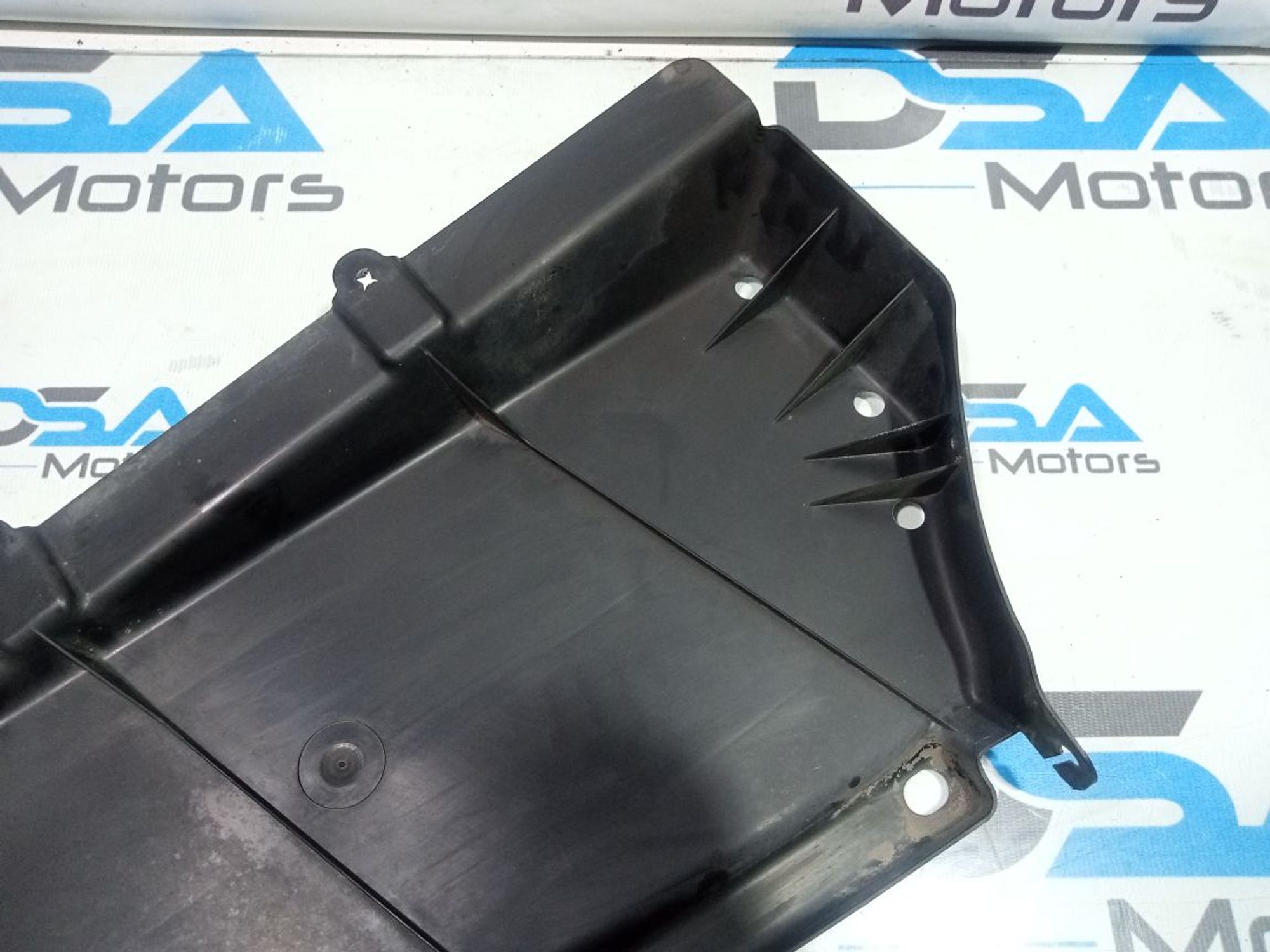 https://gcs.partsauto.market/rn-stockpro.appspot.com/thmbs/userImages/b7628e092085f1f91467af1afb6e7630/part/bb319023-0131-4cbe-b5f7-a22f2fe26acd_1747897015713.jpg