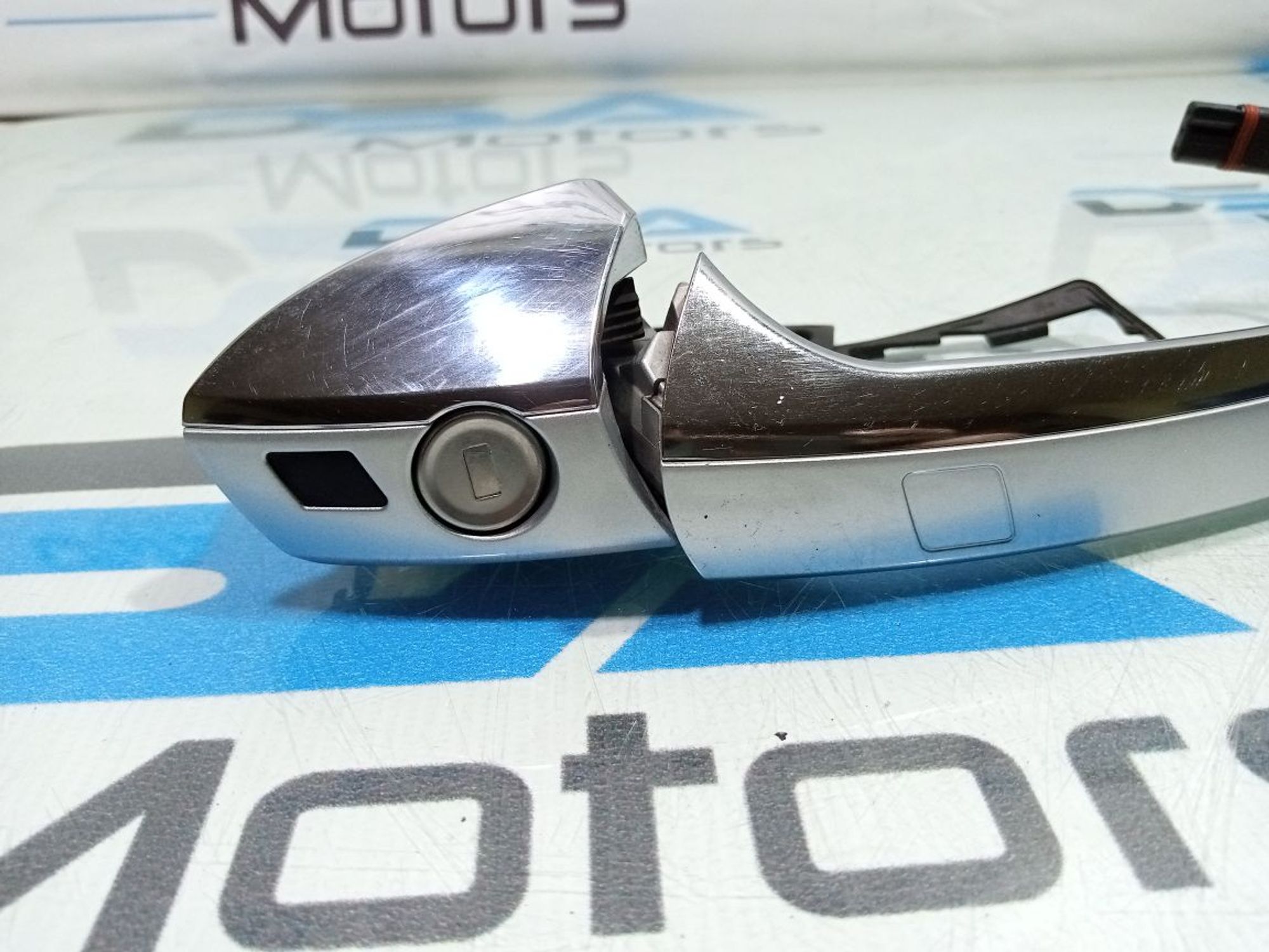 https://gcs.partsauto.market/rn-stockpro.appspot.com/thmbs/userImages/b7628e092085f1f91467af1afb6e7630/part/bb6710ec-4a39-4146-95b8-8b9f1880f64d_1748160920065.jpg
