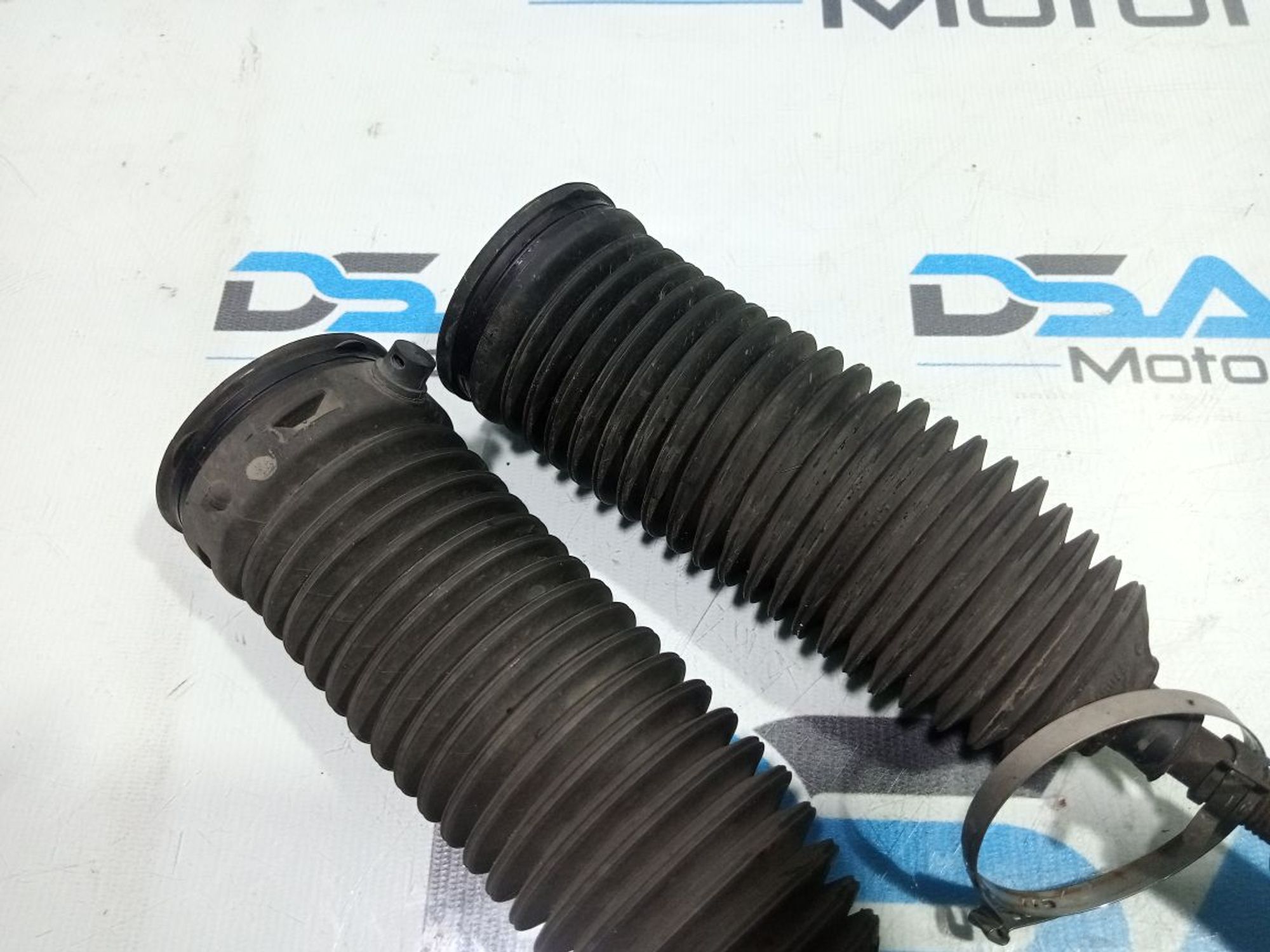 https://gcs.partsauto.market/rn-stockpro.appspot.com/thmbs/userImages/b7628e092085f1f91467af1afb6e7630/part/bc29611b-fdb0-4a38-9868-9082906534ad_1748894674630.jpg