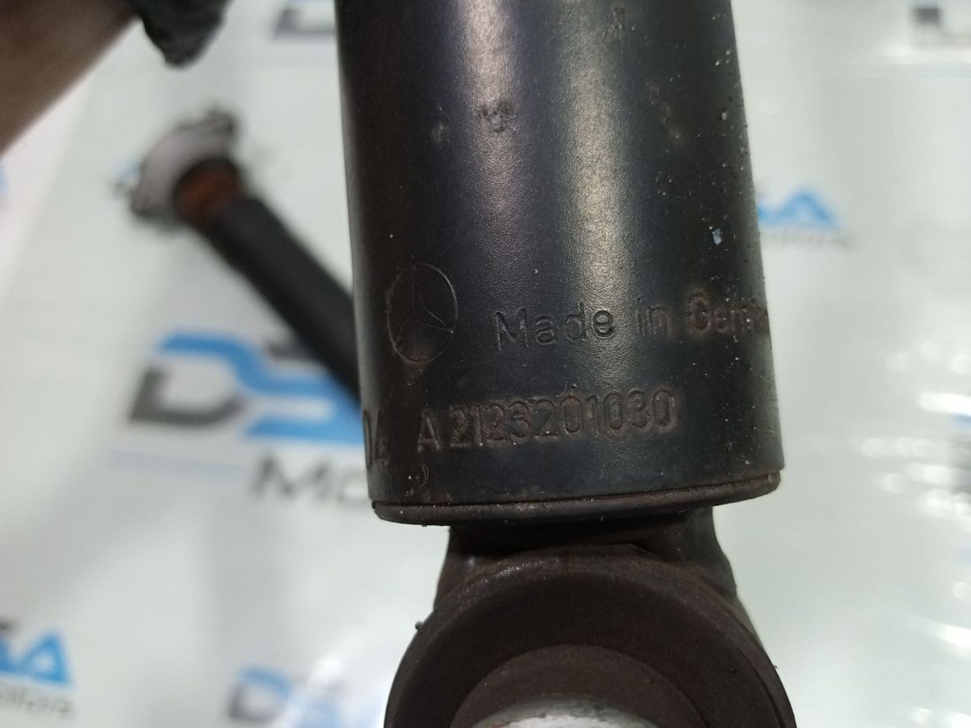 https://gcs.partsauto.market/rn-stockpro.appspot.com/thmbs/userImages/b7628e092085f1f91467af1afb6e7630/part/bdbef491-db78-4e53-9756-d0f8f983c3f6_1749181684743.jpg