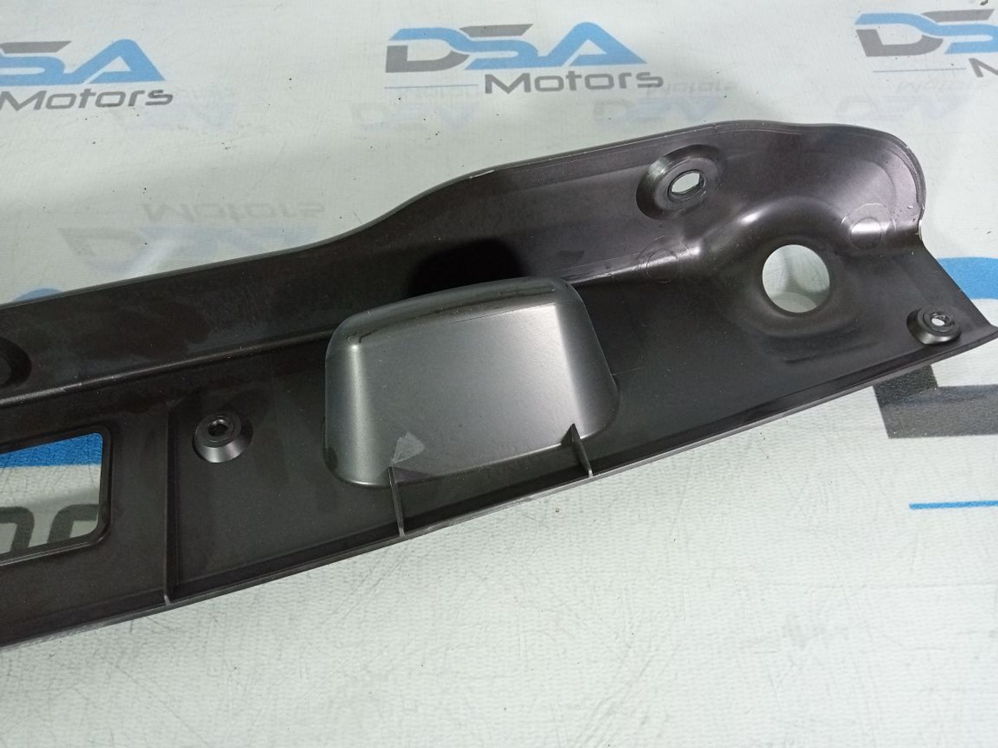 https://gcs.partsauto.market/rn-stockpro.appspot.com/thmbs/userImages/b7628e092085f1f91467af1afb6e7630/part/bde52d78-34cf-4e2d-ae13-ee90338ab987_1745406598232.jpg