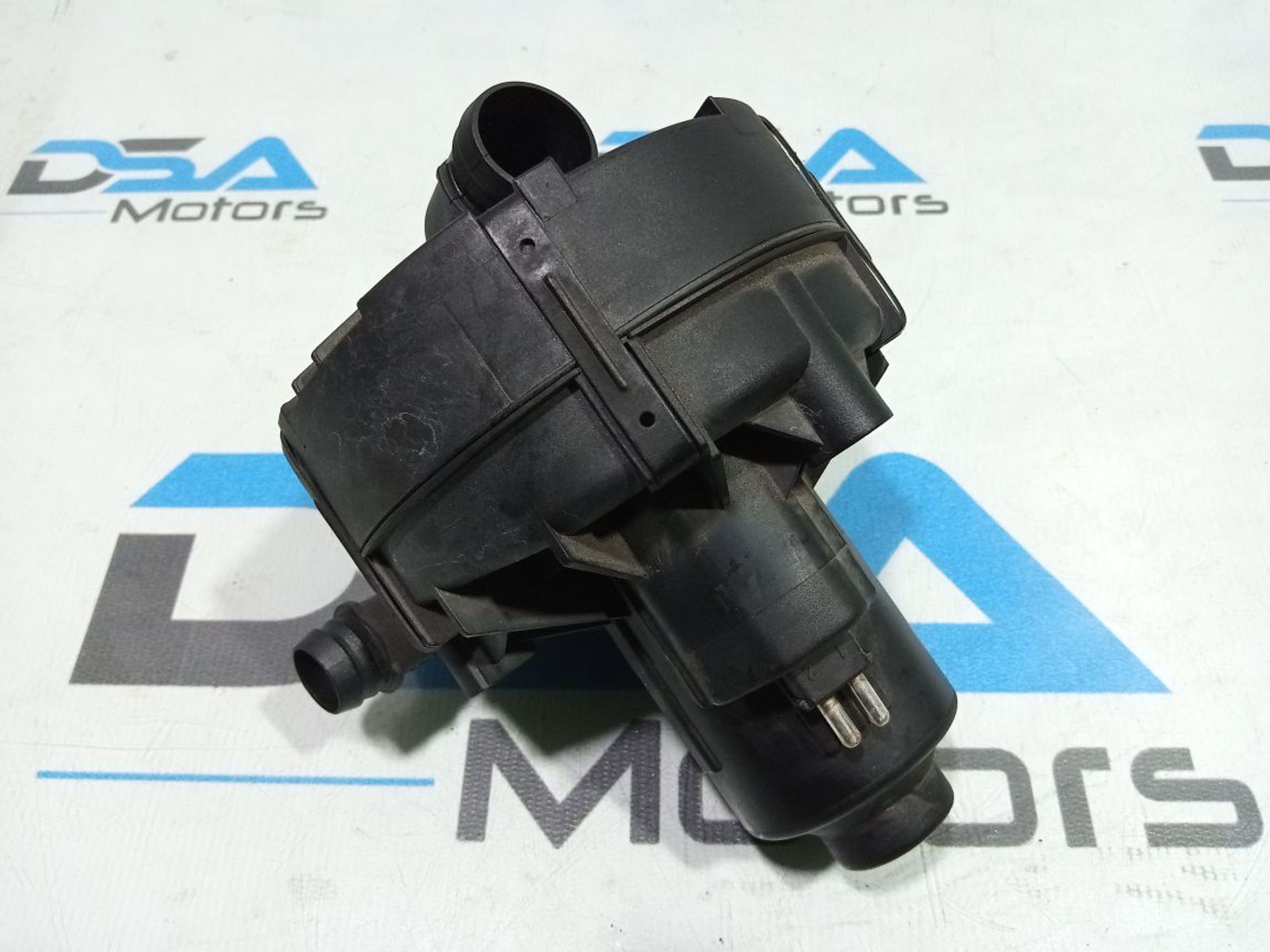 https://gcs.partsauto.market/rn-stockpro.appspot.com/thmbs/userImages/b7628e092085f1f91467af1afb6e7630/part/be0b3878-f0f7-4810-91bb-2db8ef40049b_1748865389101.jpg