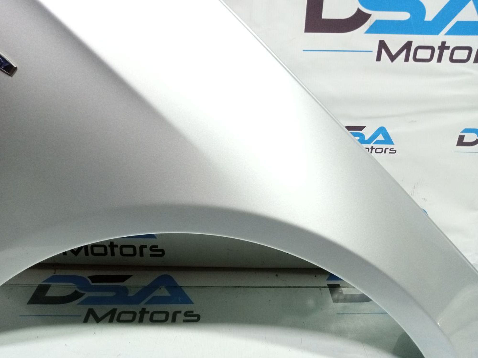 https://gcs.partsauto.market/rn-stockpro.appspot.com/thmbs/userImages/b7628e092085f1f91467af1afb6e7630/part/be165f44-9743-4a00-b61d-a82a5ea59473_1748410774947.jpg