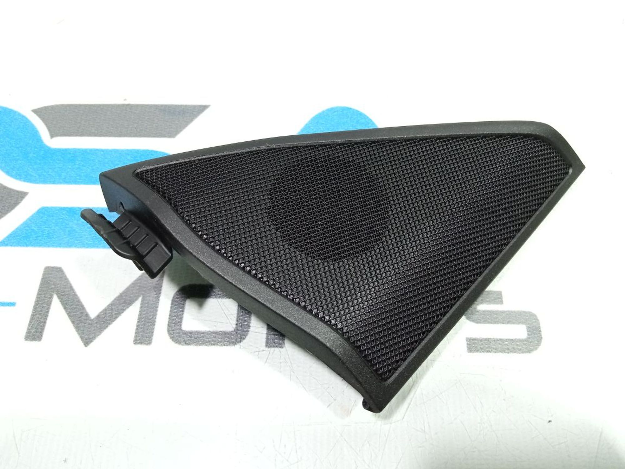 https://gcs.partsauto.market/rn-stockpro.appspot.com/thmbs/userImages/b7628e092085f1f91467af1afb6e7630/part/be370750-d46a-4d30-8493-d13bd7da9c40_1748159870036.jpg