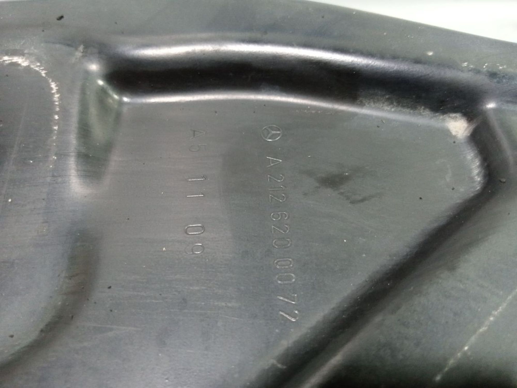 https://gcs.partsauto.market/rn-stockpro.appspot.com/thmbs/userImages/b7628e092085f1f91467af1afb6e7630/part/be49f0fa-39d5-462e-8b5e-e082d94f8d03_1748925058923.jpg