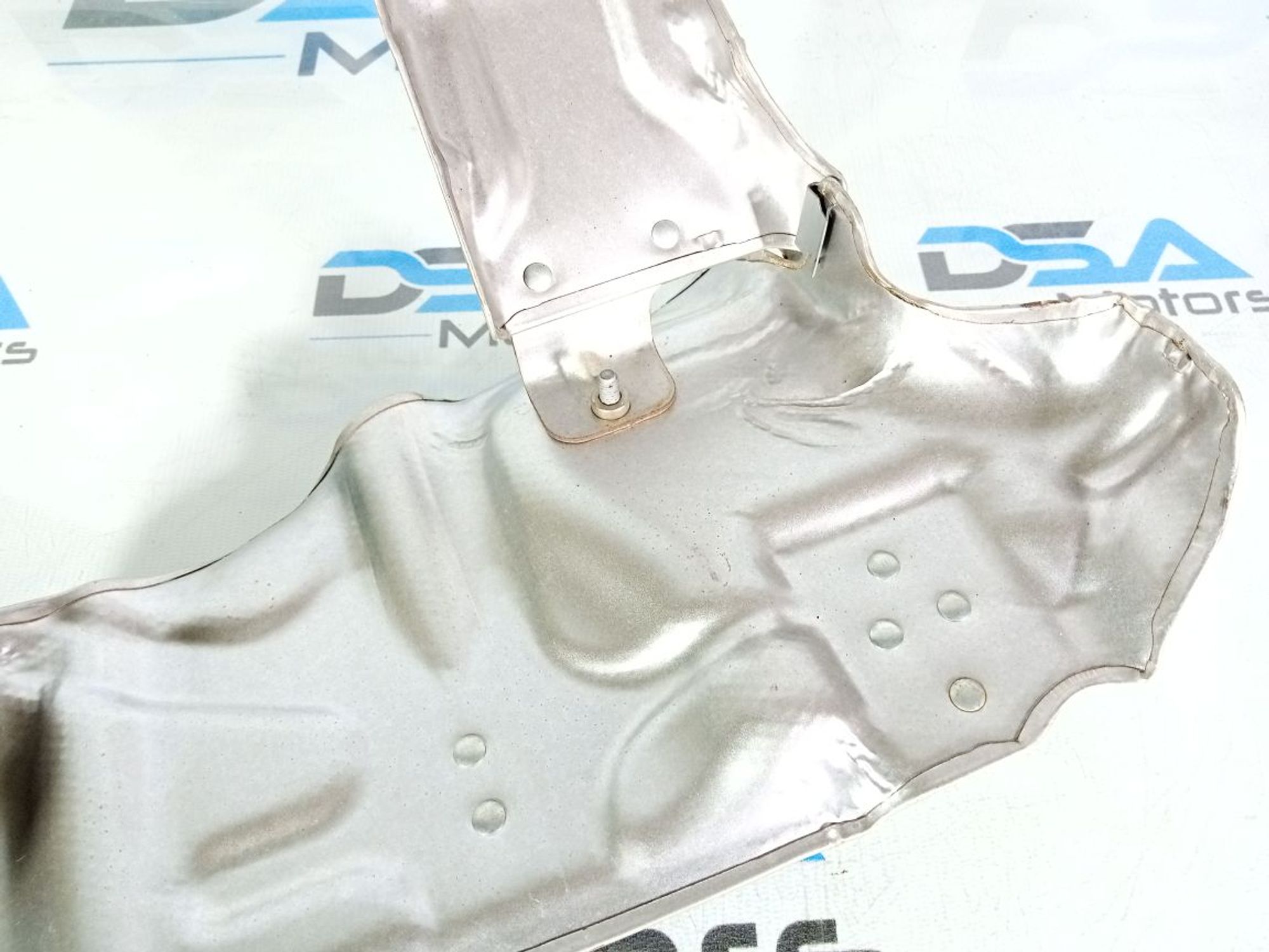 https://gcs.partsauto.market/rn-stockpro.appspot.com/thmbs/userImages/b7628e092085f1f91467af1afb6e7630/part/bf1942e9-05b3-44e6-bf11-5a168c9273a9_1746958880137.jpg
