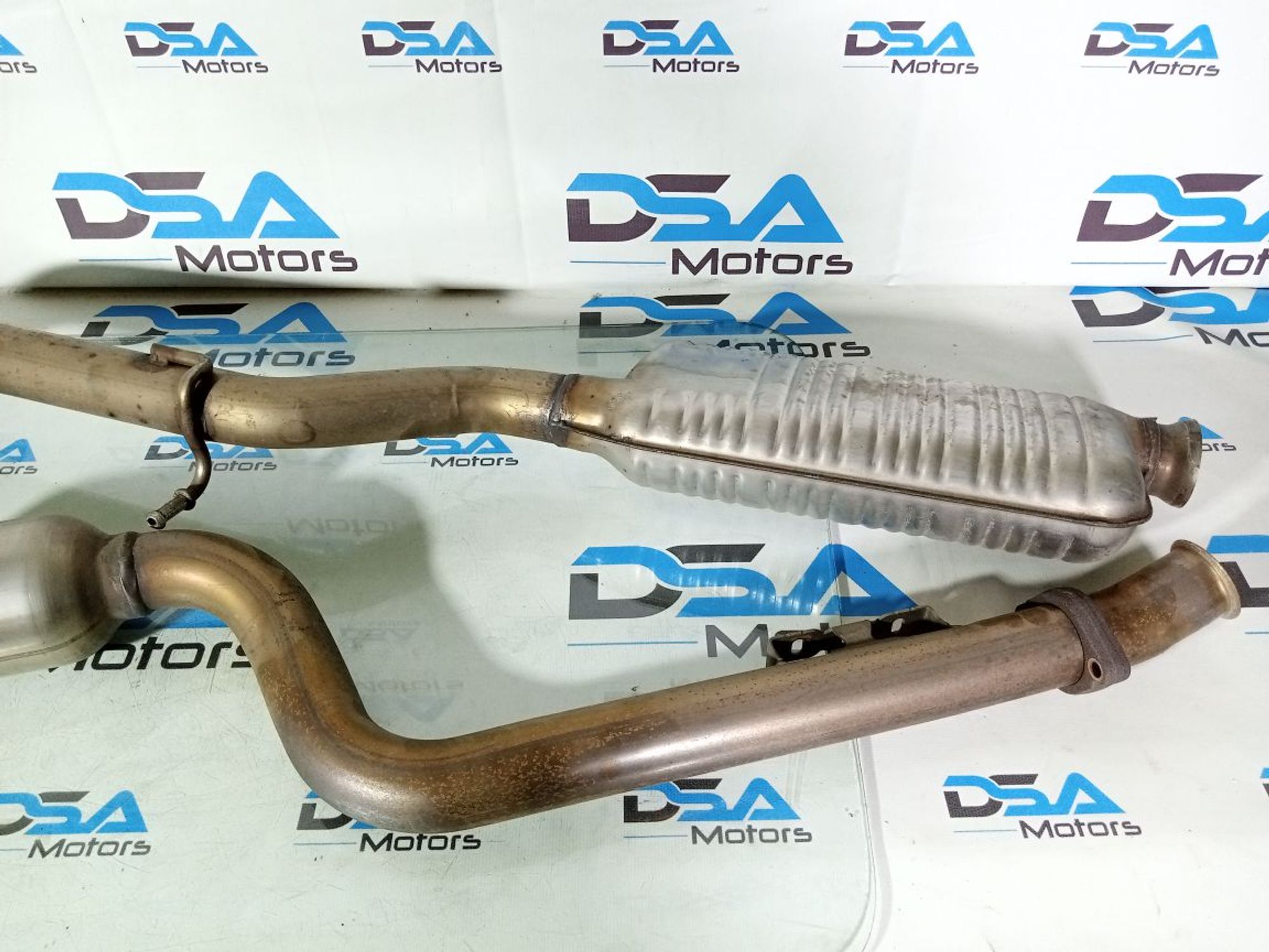https://gcs.partsauto.market/rn-stockpro.appspot.com/thmbs/userImages/b7628e092085f1f91467af1afb6e7630/part/bf4855ee-448d-46ee-9e26-1215b79d0b90_1747395620719.jpg
