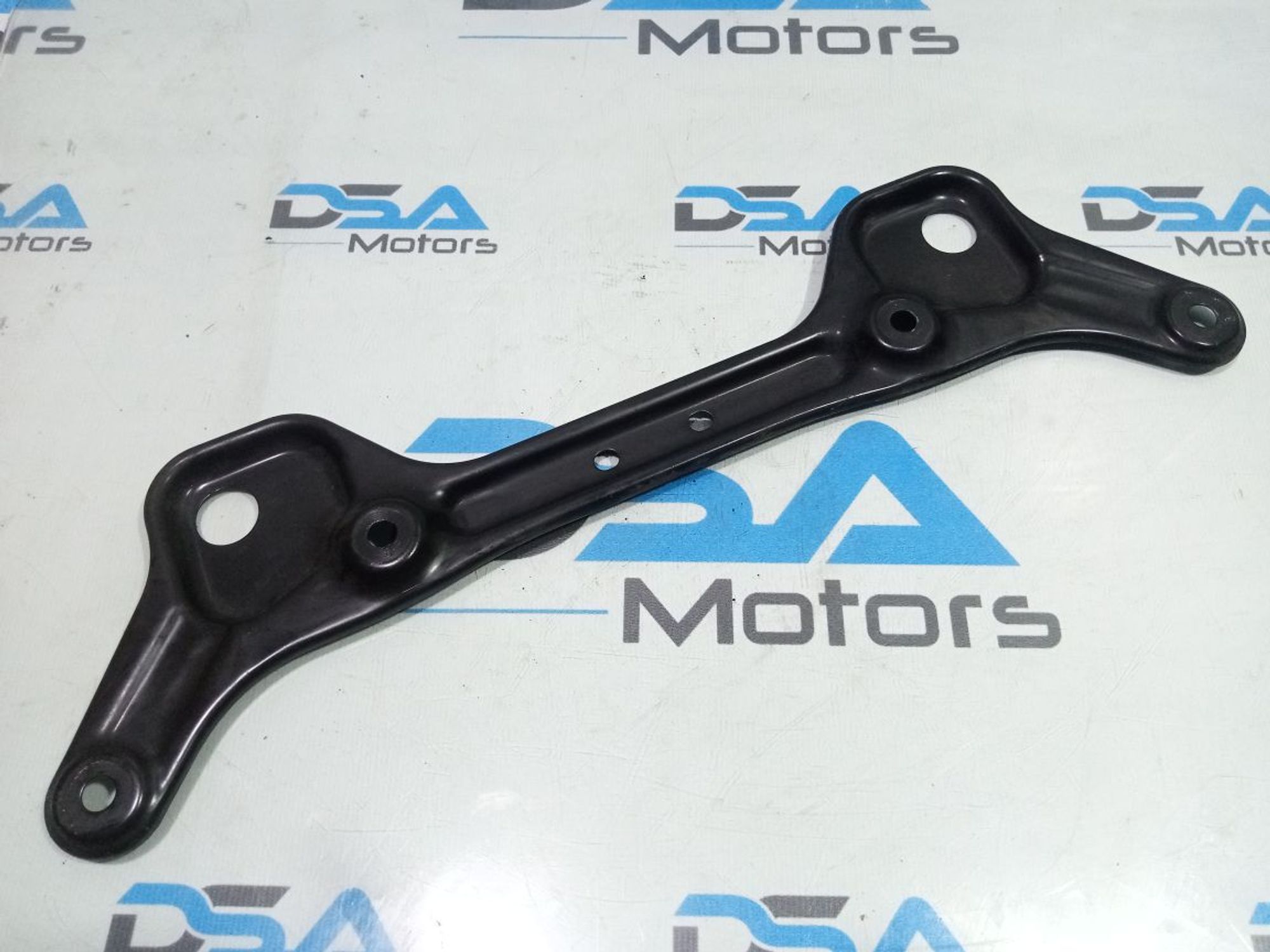 https://gcs.partsauto.market/rn-stockpro.appspot.com/thmbs/userImages/b7628e092085f1f91467af1afb6e7630/part/bffeb8b7-4b44-4464-b6dc-418854c2a504_1748283605823.jpg