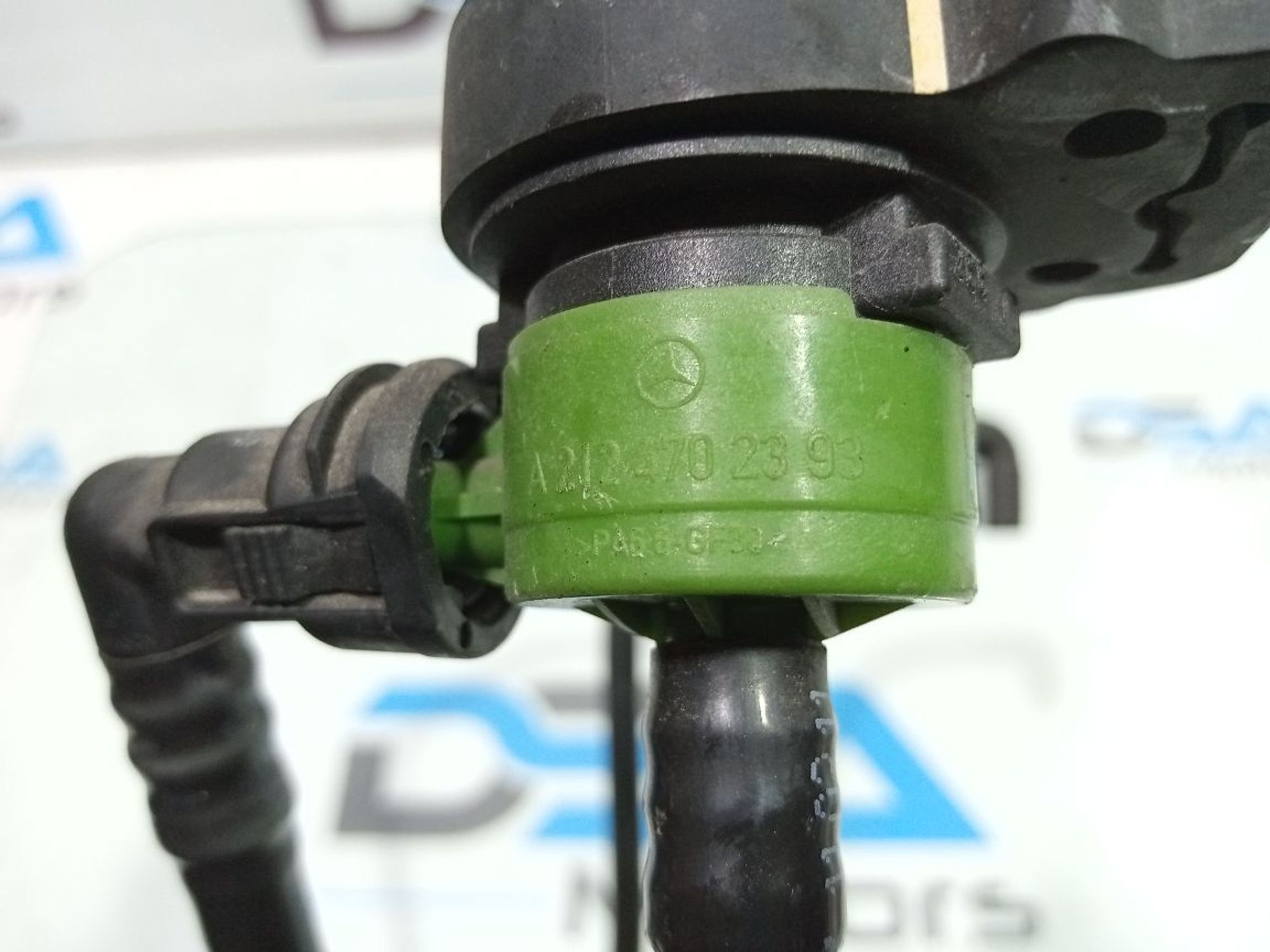 https://gcs.partsauto.market/rn-stockpro.appspot.com/thmbs/userImages/b7628e092085f1f91467af1afb6e7630/part/c05f4ddb-8c01-47a1-9d39-4b6aa69359ff_1748865248109.jpg