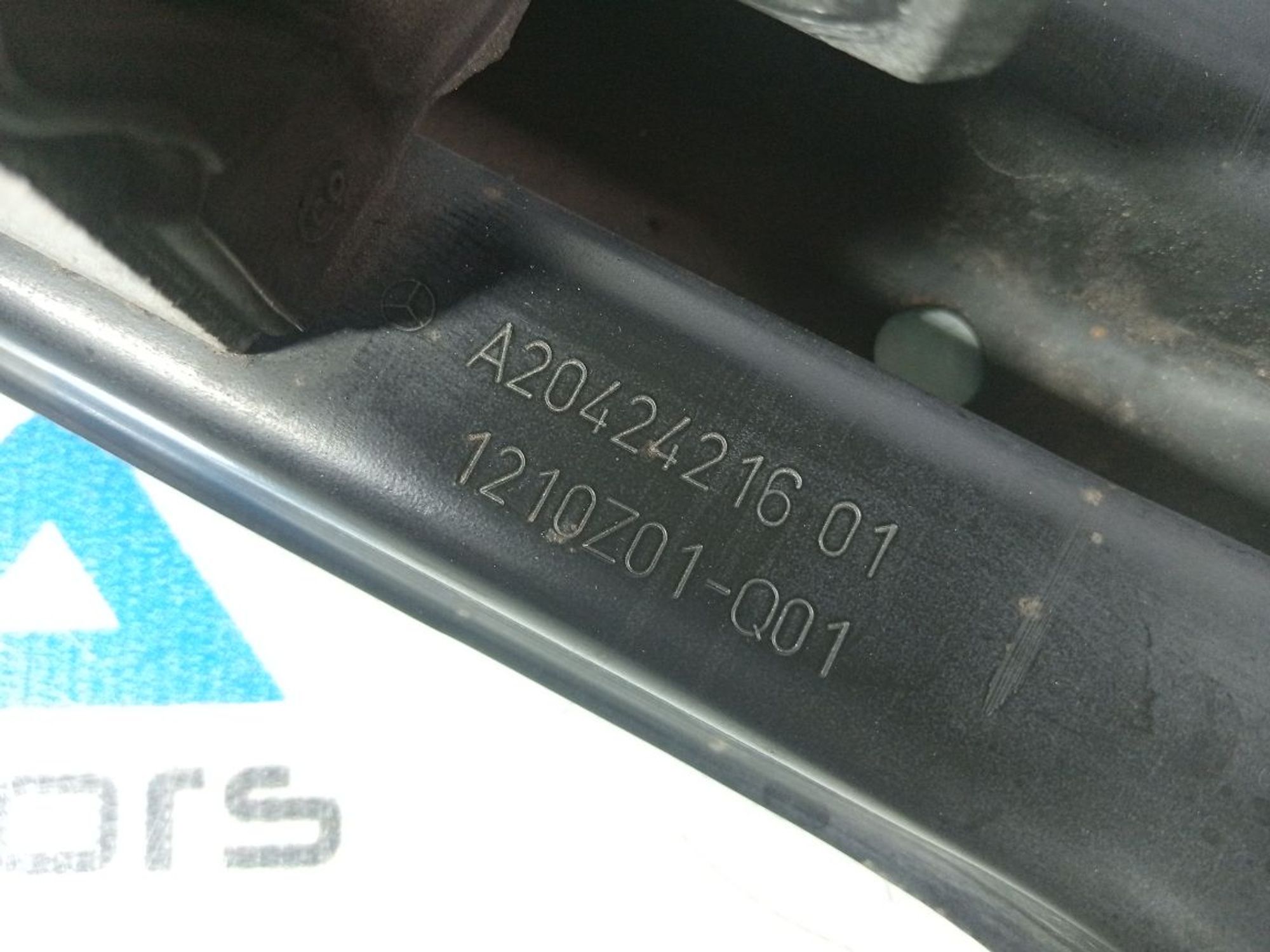 https://gcs.partsauto.market/rn-stockpro.appspot.com/thmbs/userImages/b7628e092085f1f91467af1afb6e7630/part/c0699522-d017-489e-962f-8ded21b73f99_1747057919705.jpg
