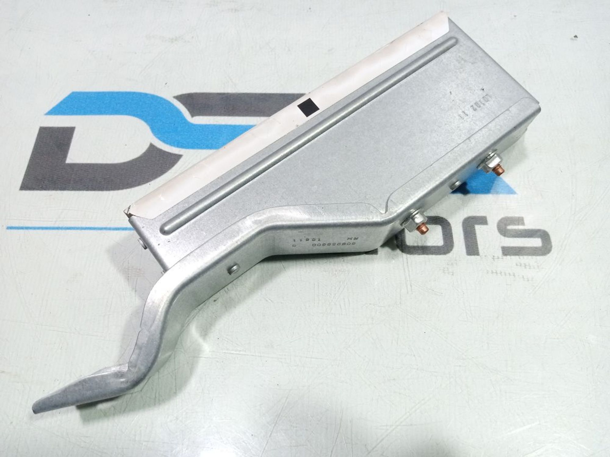 https://gcs.partsauto.market/rn-stockpro.appspot.com/thmbs/userImages/b7628e092085f1f91467af1afb6e7630/part/c1636ed9-a0a0-4aef-8d72-5bdda06bd66c_1748614066761.jpg