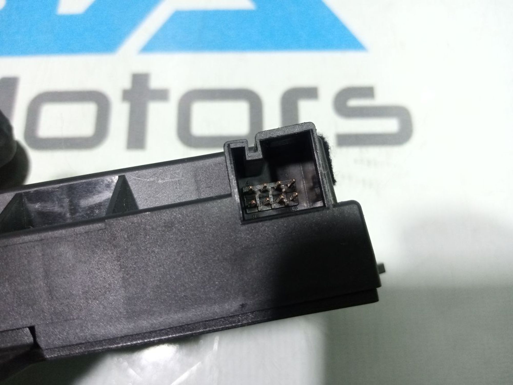 https://gcs.partsauto.market/rn-stockpro.appspot.com/thmbs/userImages/b7628e092085f1f91467af1afb6e7630/part/c190b76d-3d67-4210-a03e-6557e17e72bf_1748863299061.jpg