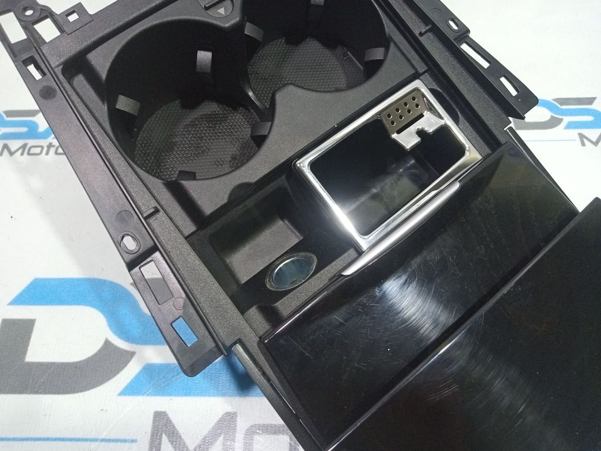 https://gcs.partsauto.market/rn-stockpro.appspot.com/thmbs/userImages/b7628e092085f1f91467af1afb6e7630/part/c2512c2a-0b7d-4239-ac55-255d3a89c02e_1748280391194.jpg