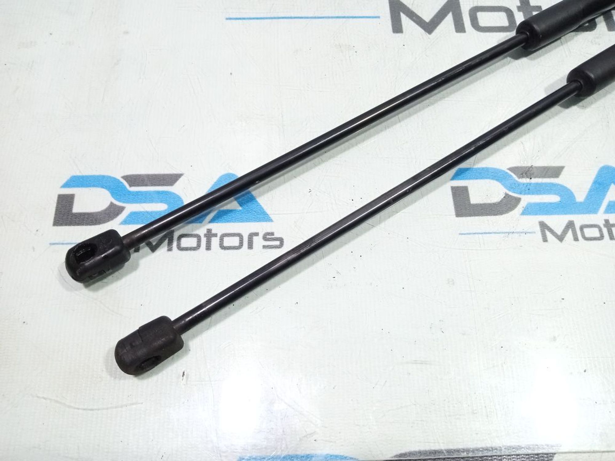 https://gcs.partsauto.market/rn-stockpro.appspot.com/thmbs/userImages/b7628e092085f1f91467af1afb6e7630/part/c4738a5c-0a7c-4798-a841-763c55df93df_1748621295669.jpg