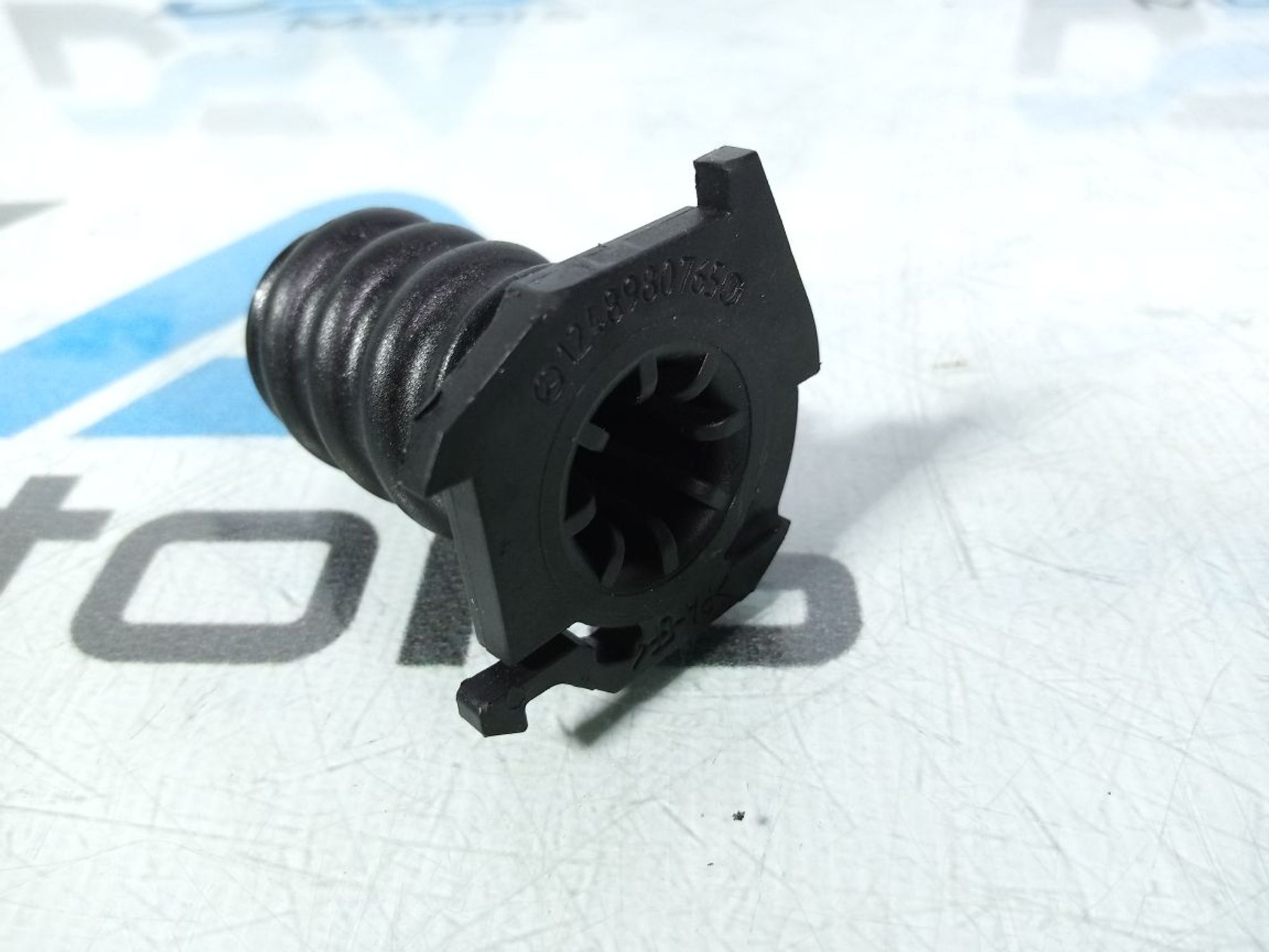 https://gcs.partsauto.market/rn-stockpro.appspot.com/thmbs/userImages/b7628e092085f1f91467af1afb6e7630/part/c501ef8c-c33c-422c-a4fb-046fe7323a05_1745843590152.jpg