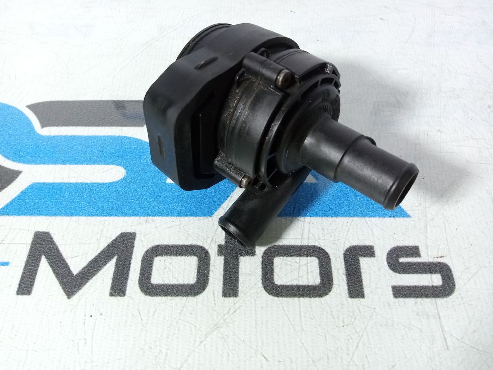 https://gcs.partsauto.market/rn-stockpro.appspot.com/thmbs/userImages/b7628e092085f1f91467af1afb6e7630/part/c5ddecc2-f31f-486c-825b-041bc4659d94_1746168163304.jpg